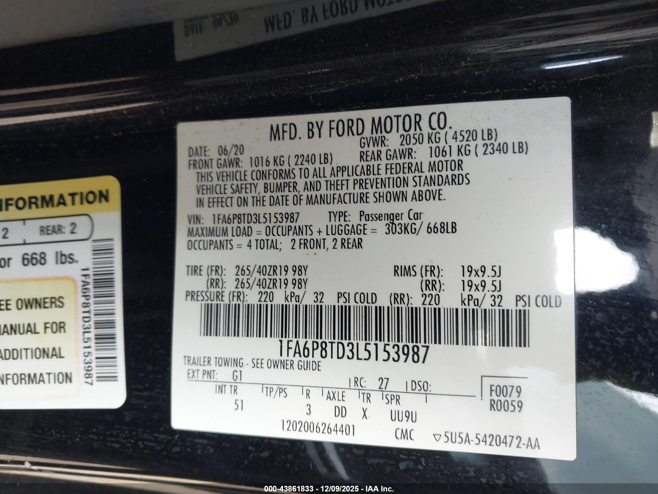FORD MUSTANG image 9