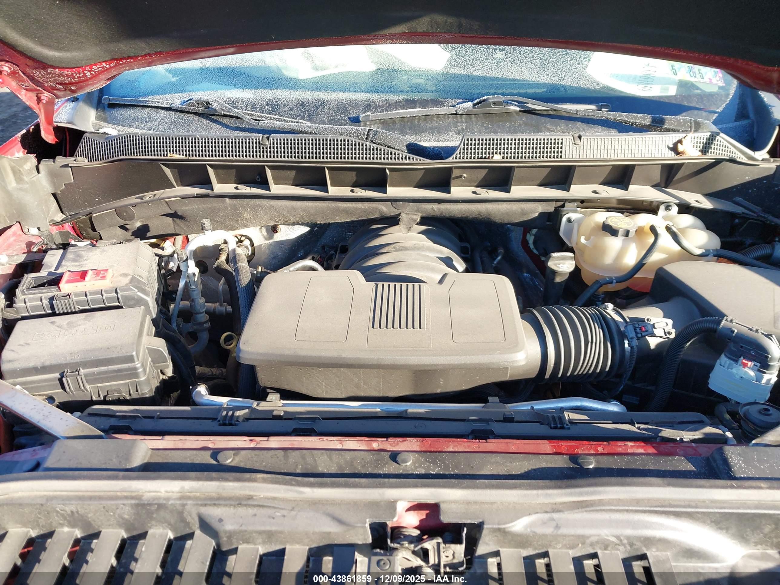 CHEVROLET SILVERADO image 10