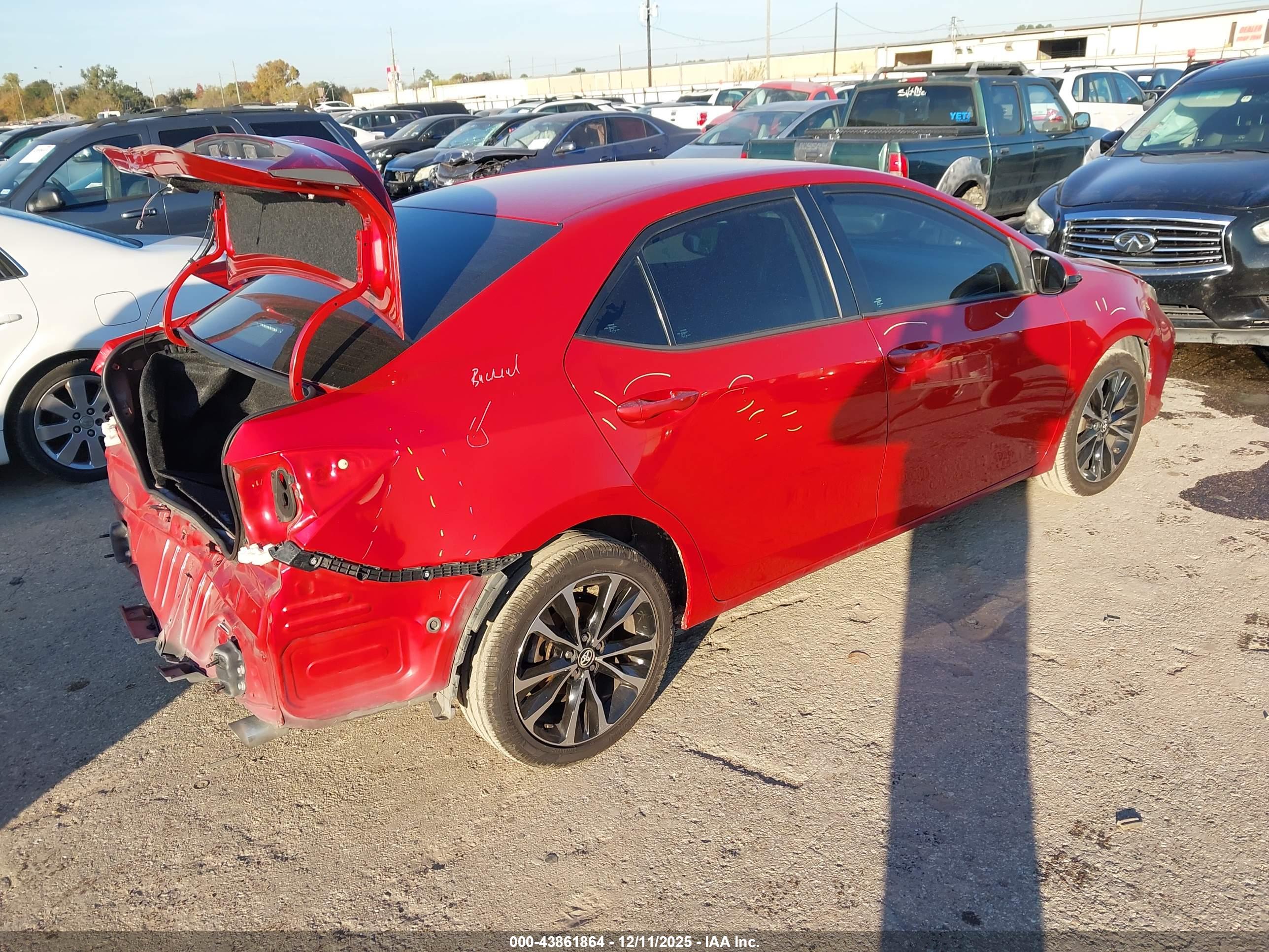 TOYOTA COROLLA image 4