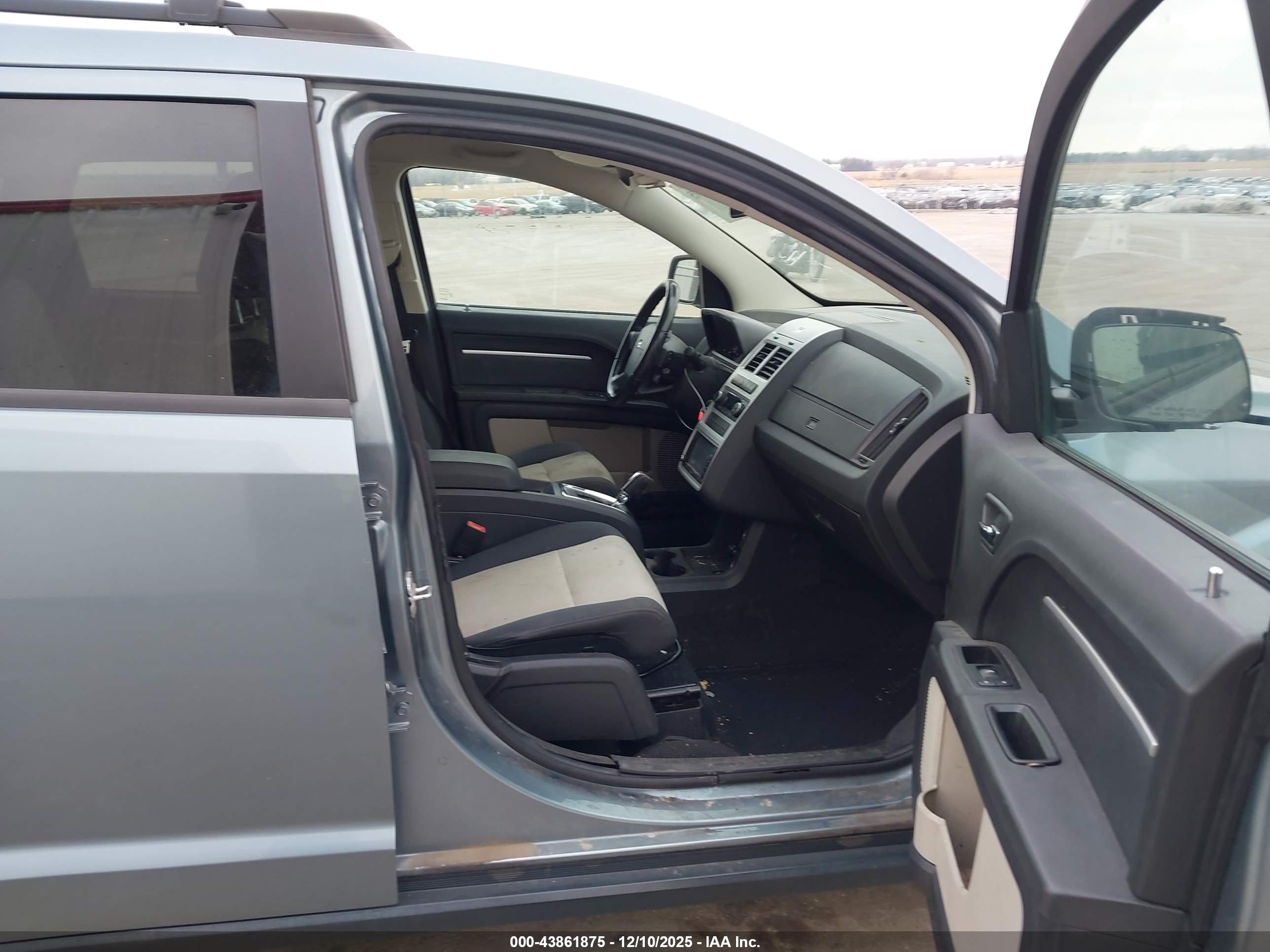 DODGE JOURNEY image 5
