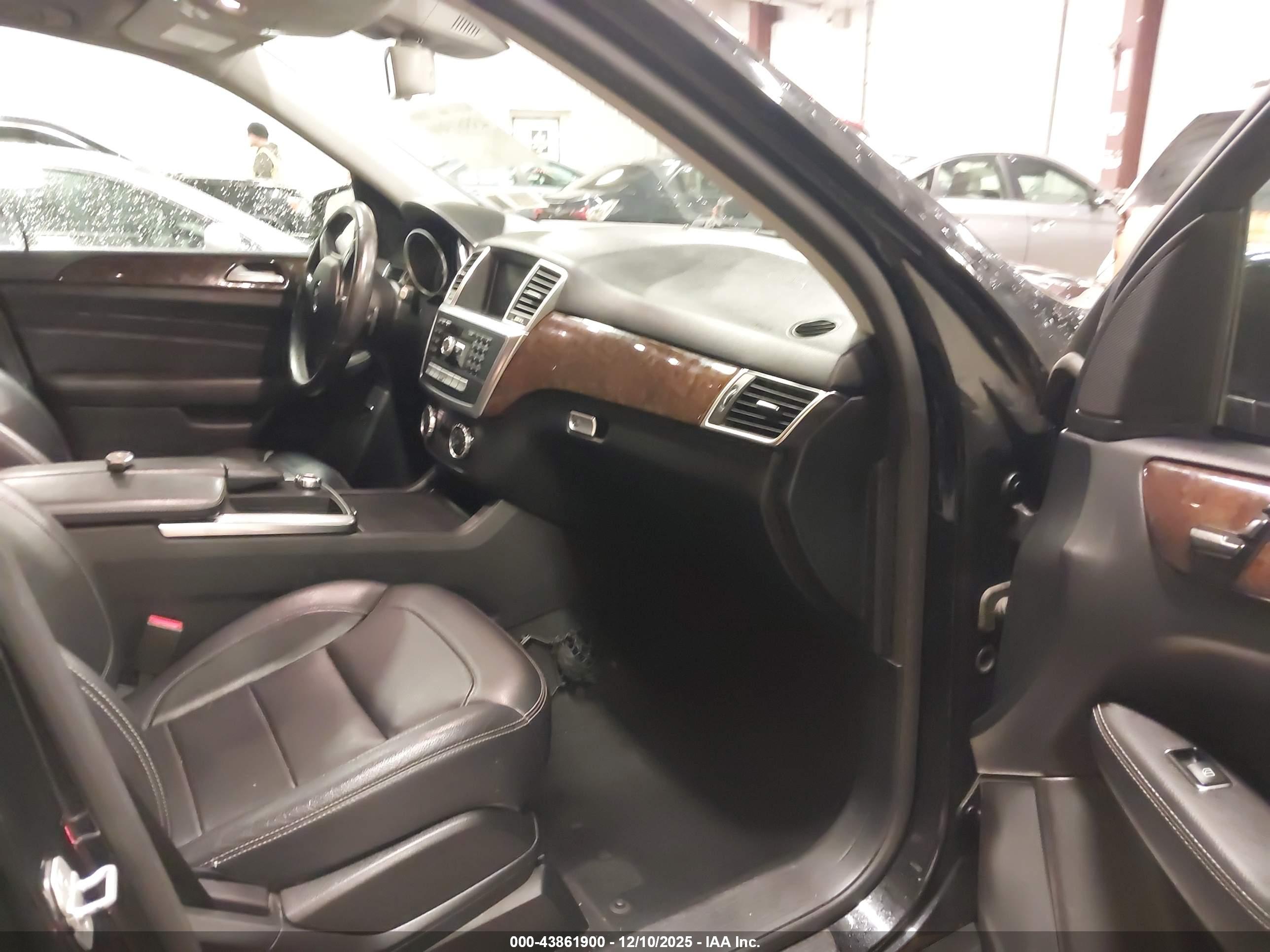 MERCEDES-BENZ ML image 5