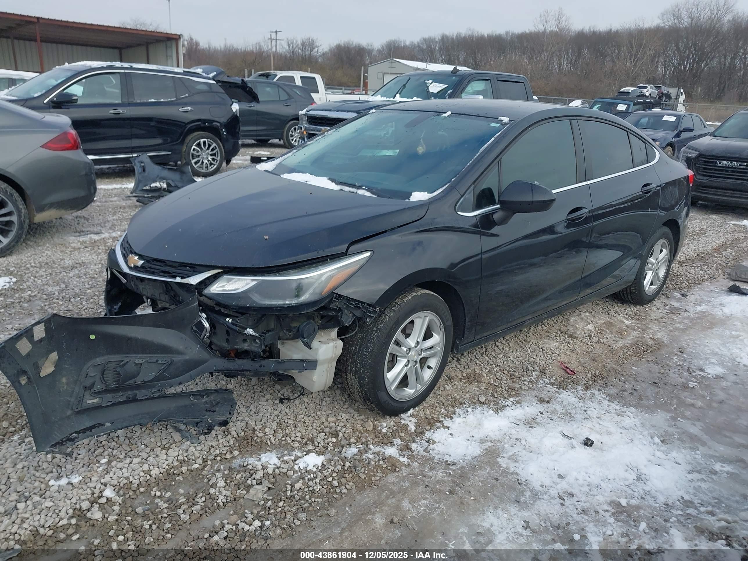 CHEVROLET CRUZE image 2