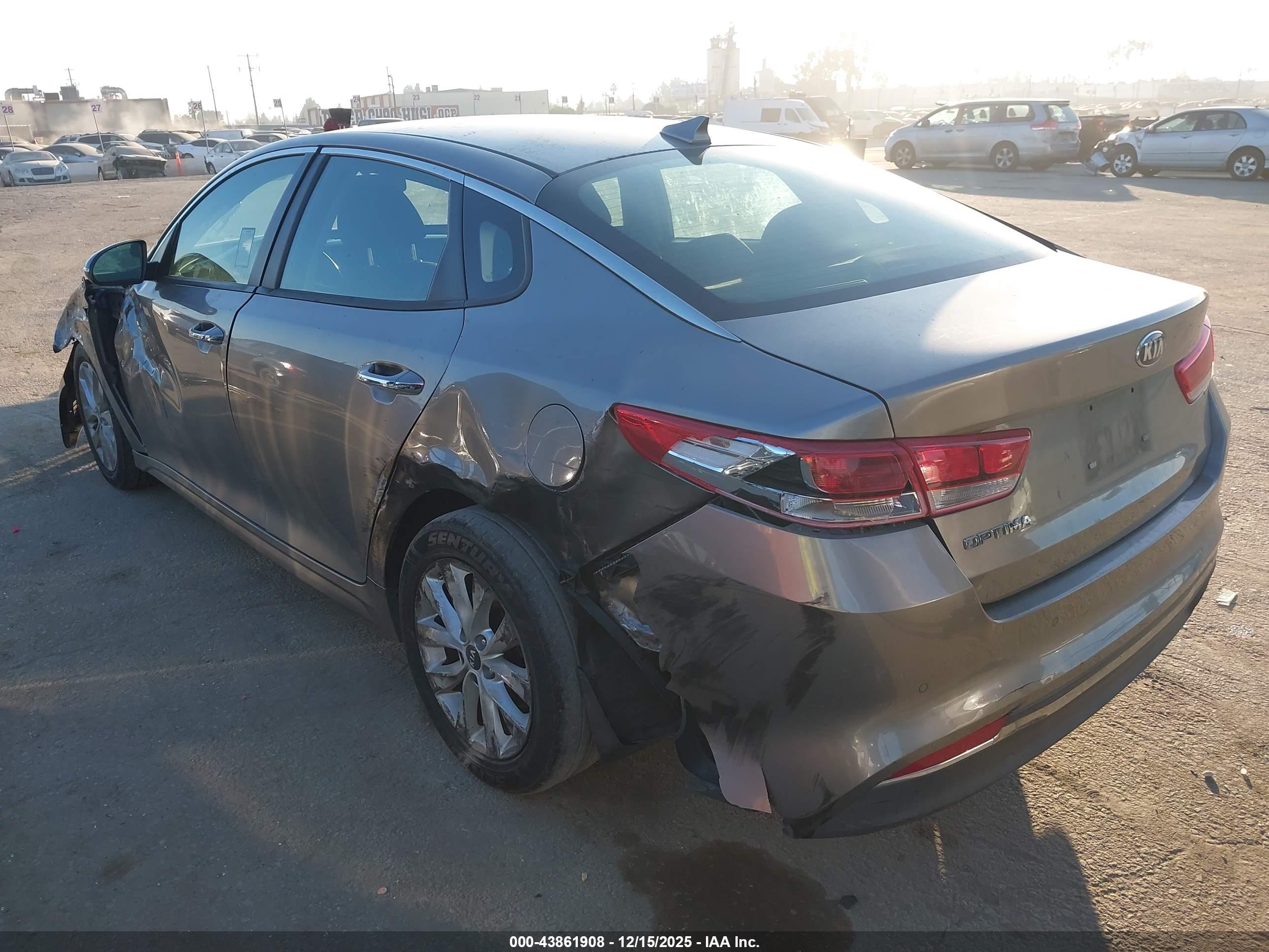 KIA OPTIMA image 3