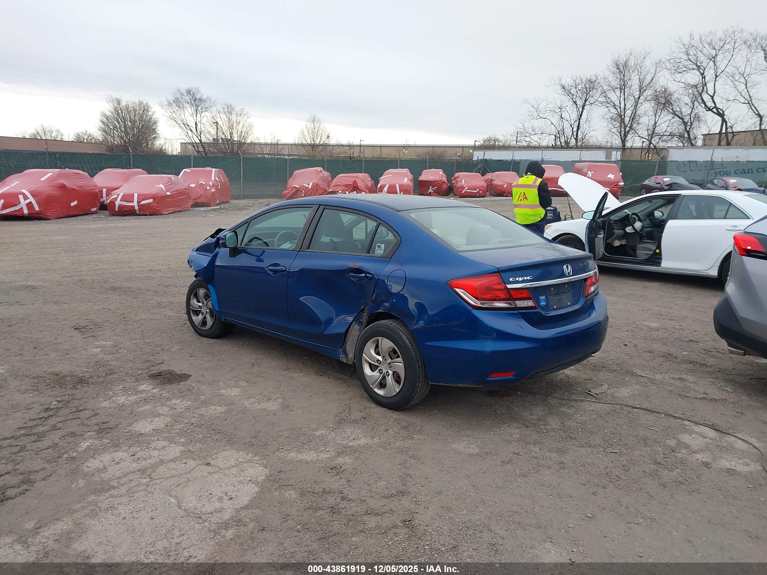 HONDA CIVIC image 3