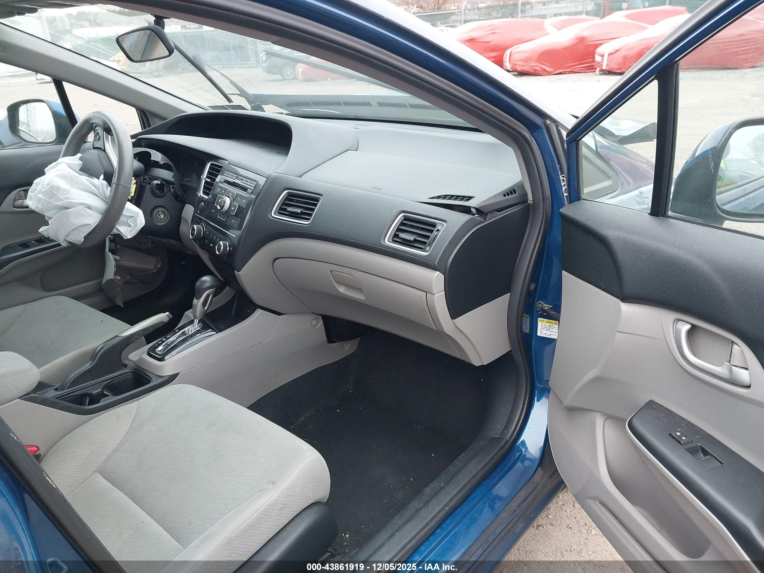 HONDA CIVIC image 5