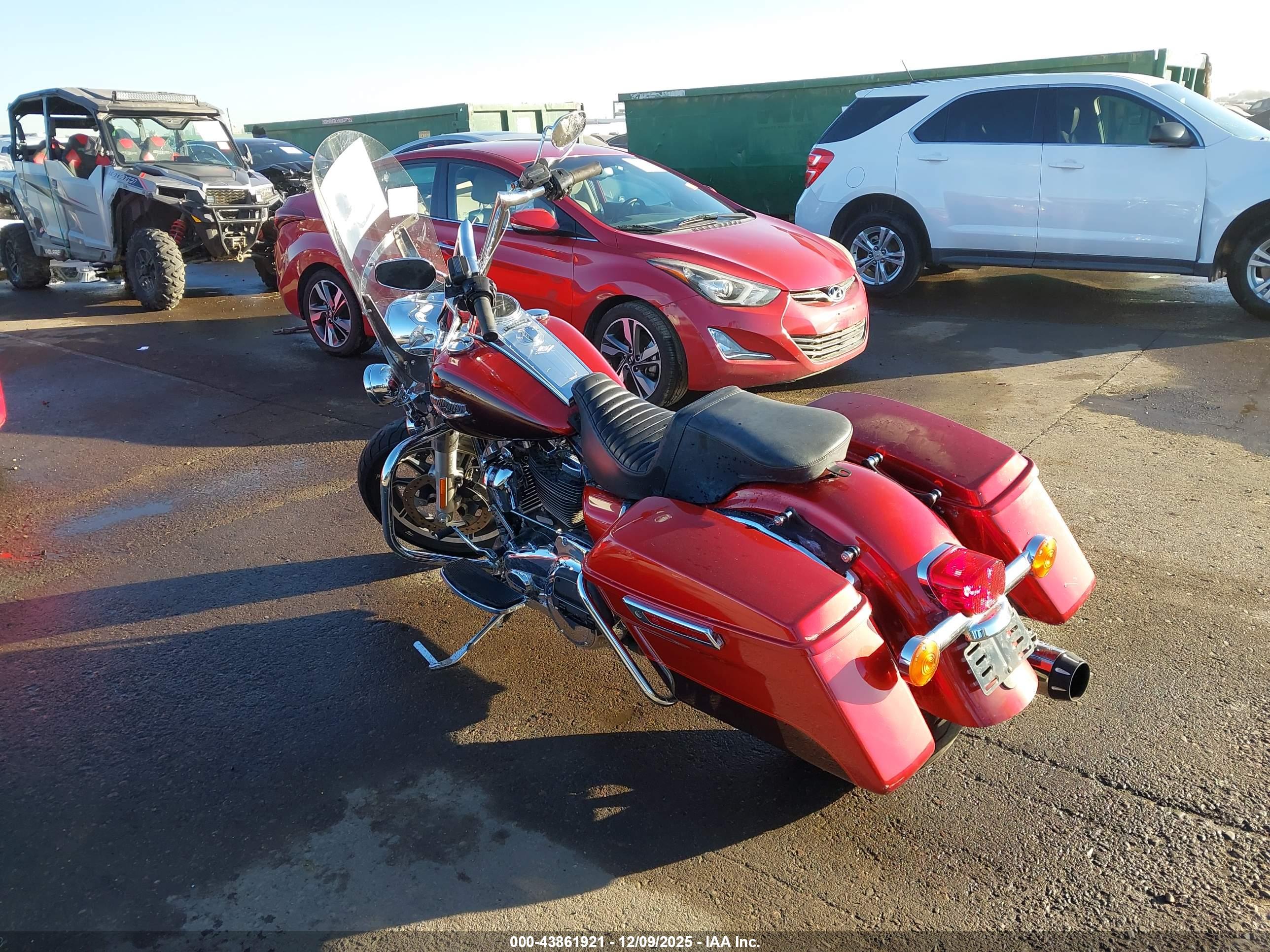 HARLEY-DAVIDSON FLHR image 3