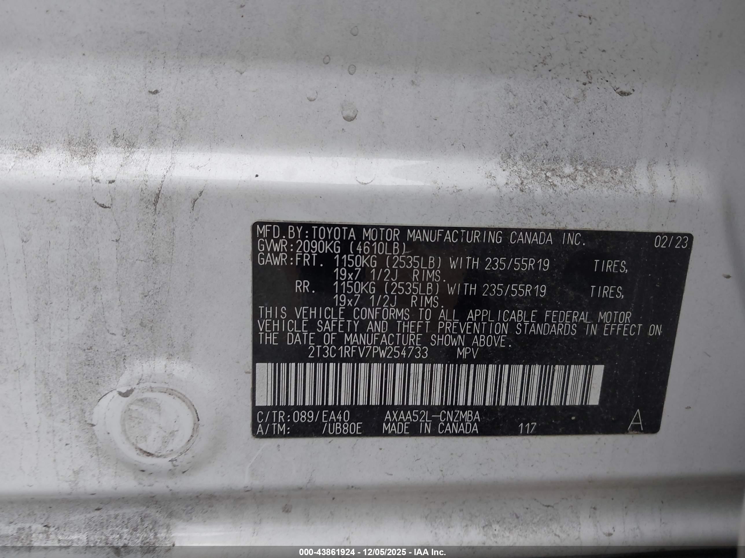 TOYOTA RAV4 image 9