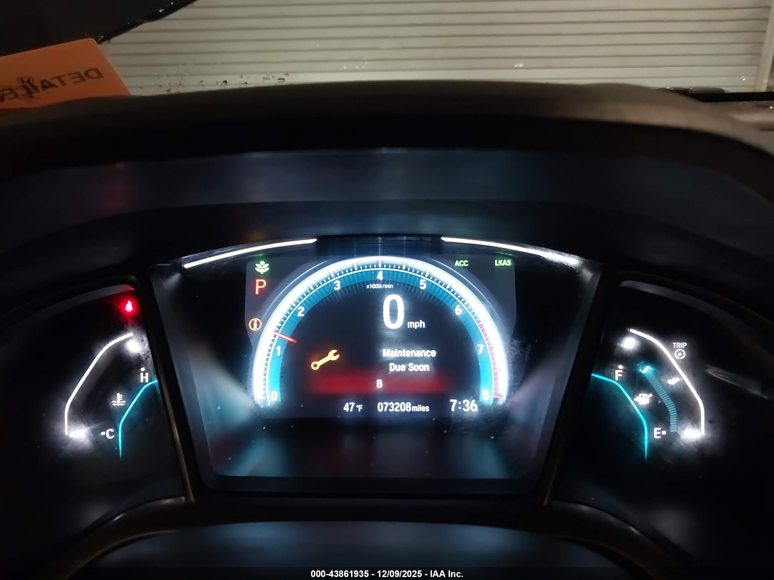 HONDA CIVIC image 7