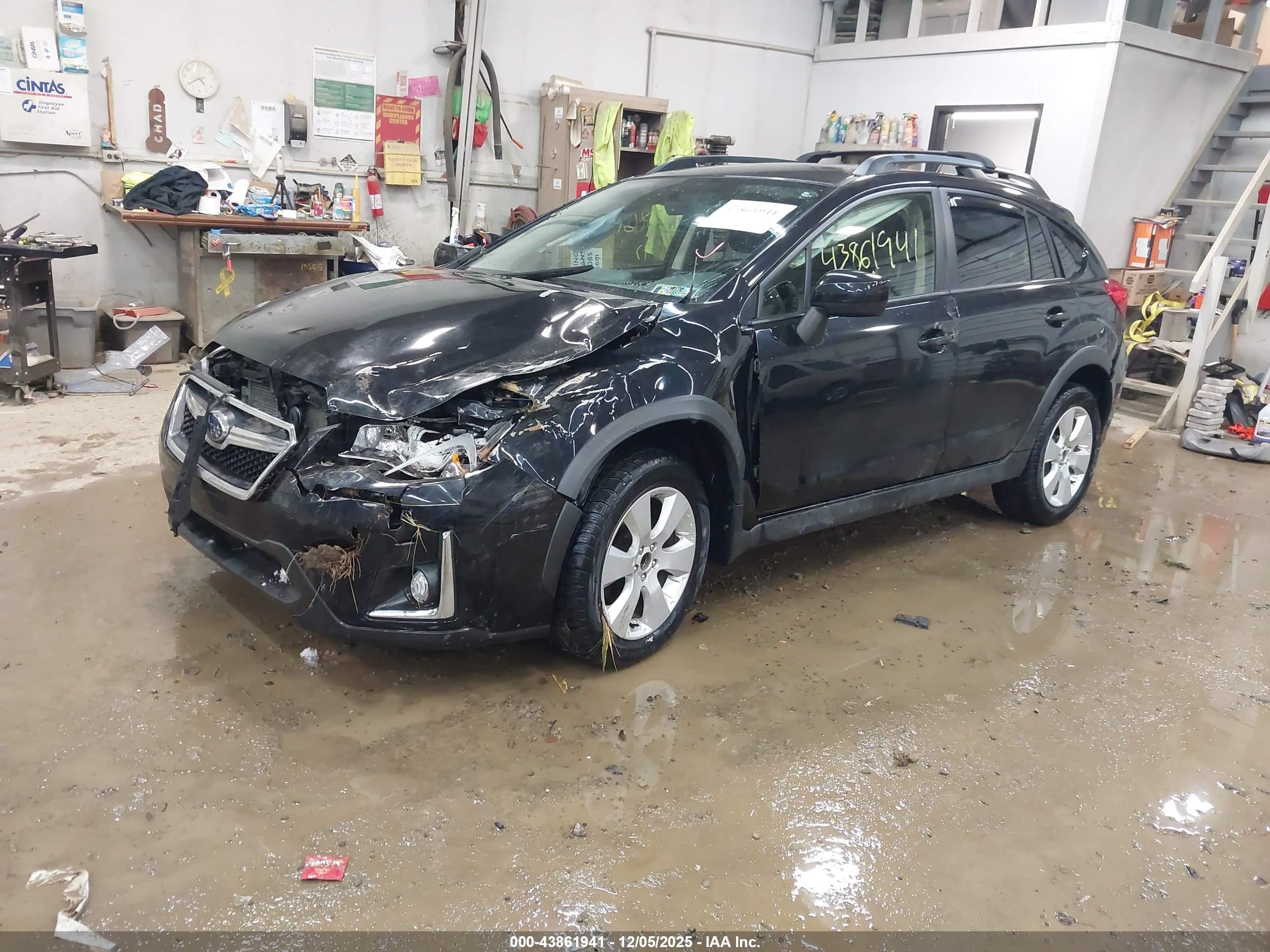 SUBARU CROSSTREK image 2