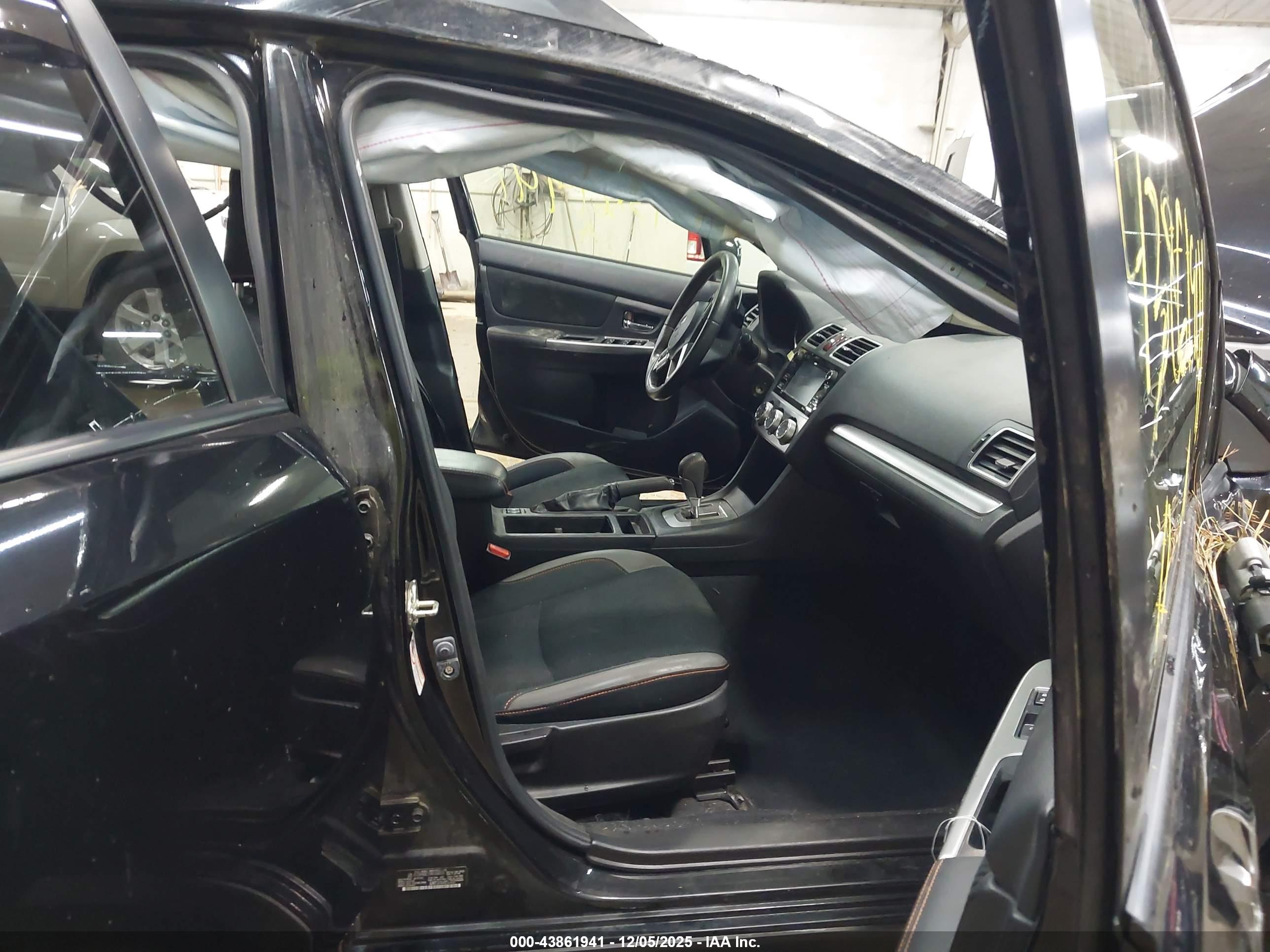 SUBARU CROSSTREK image 5