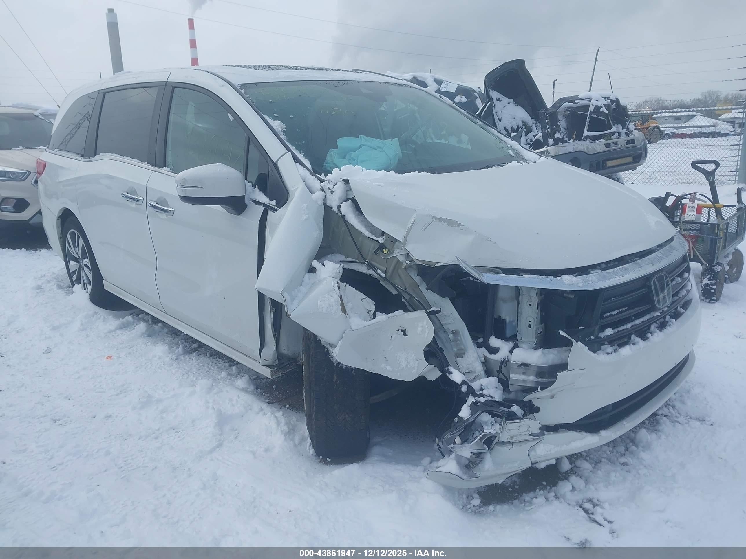 HONDA ODYSSEY image 6