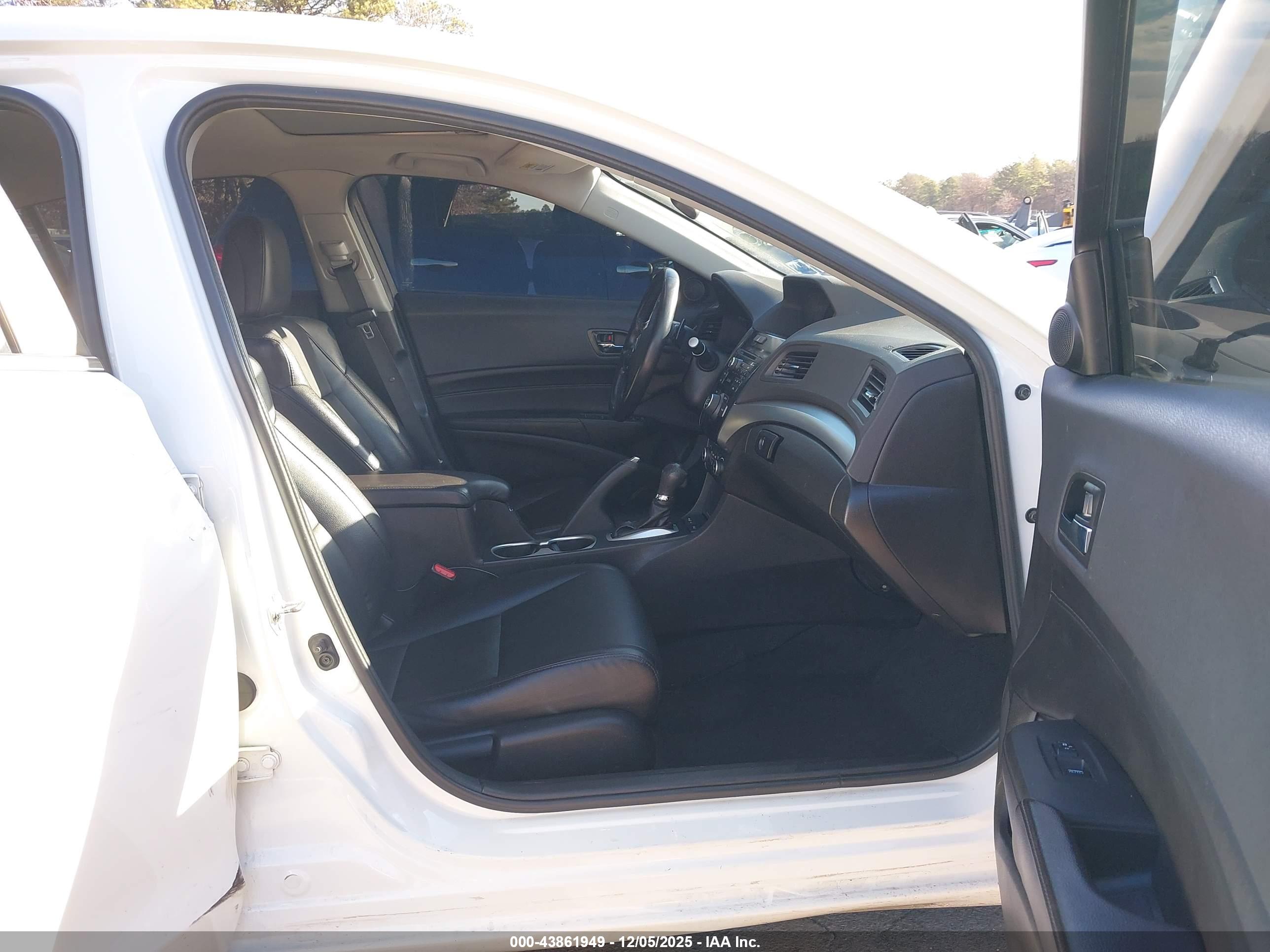 ACURA ILX image 5