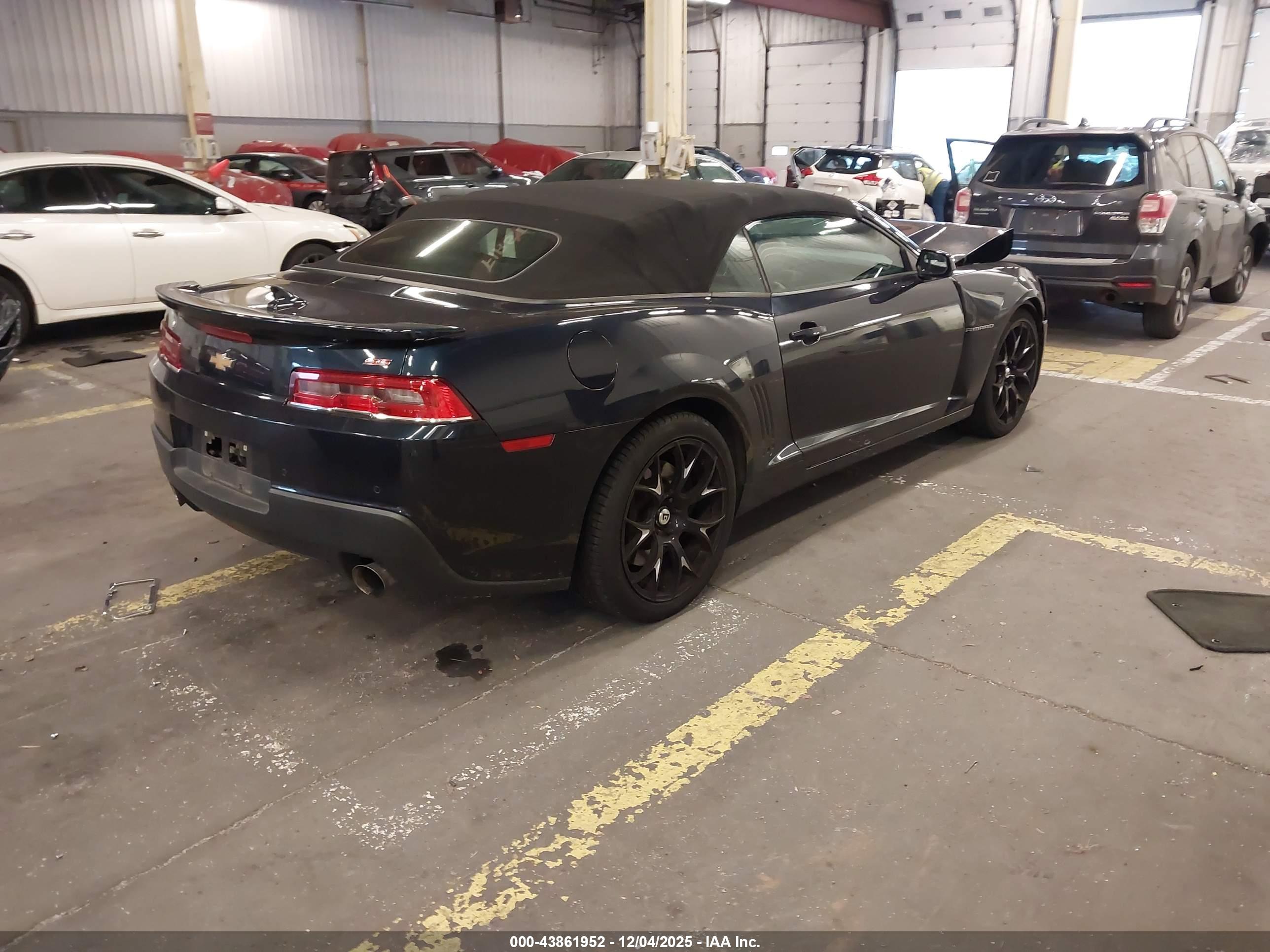 CHEVROLET CAMARO image 4