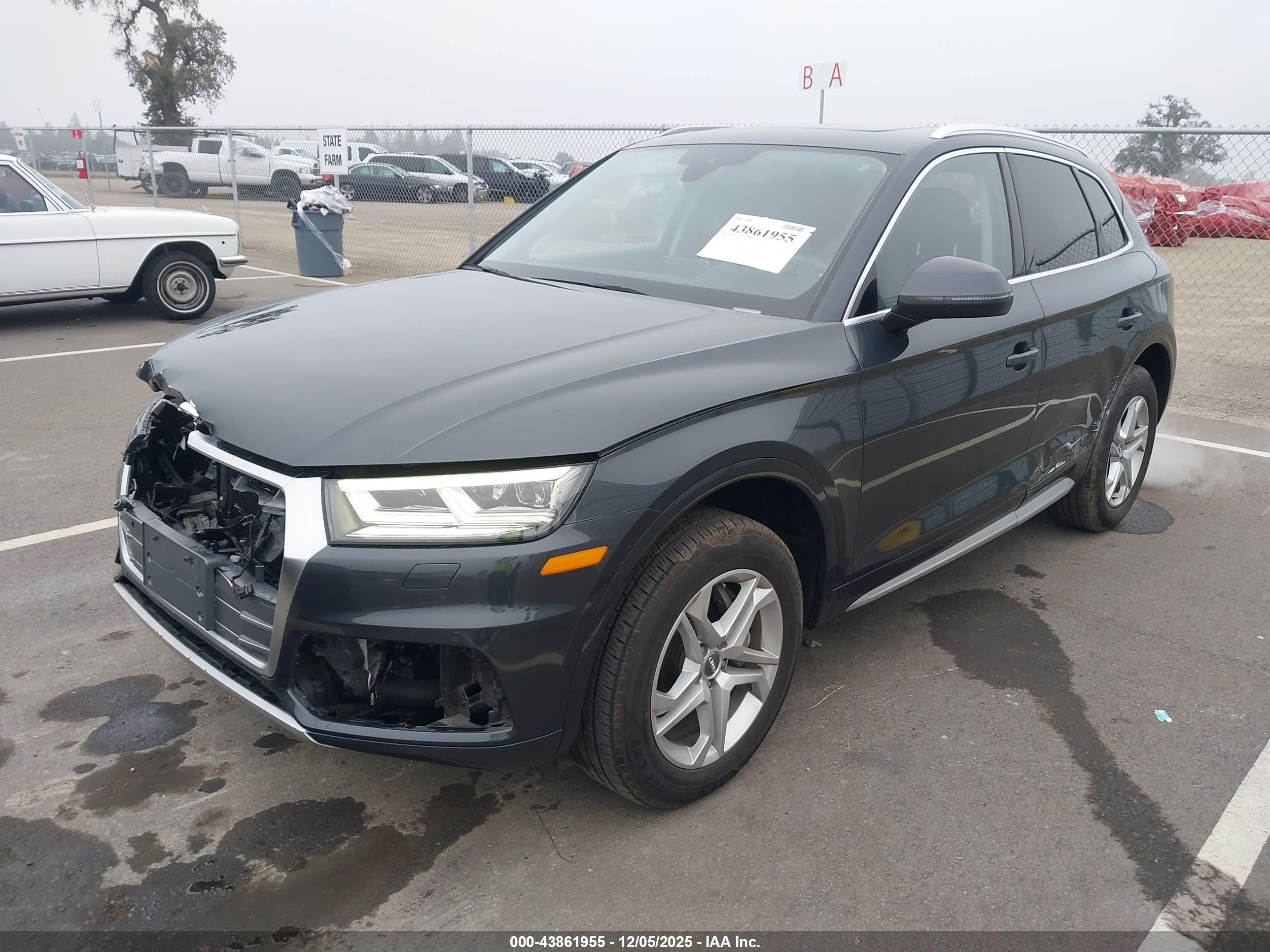 AUDI Q5 image 2