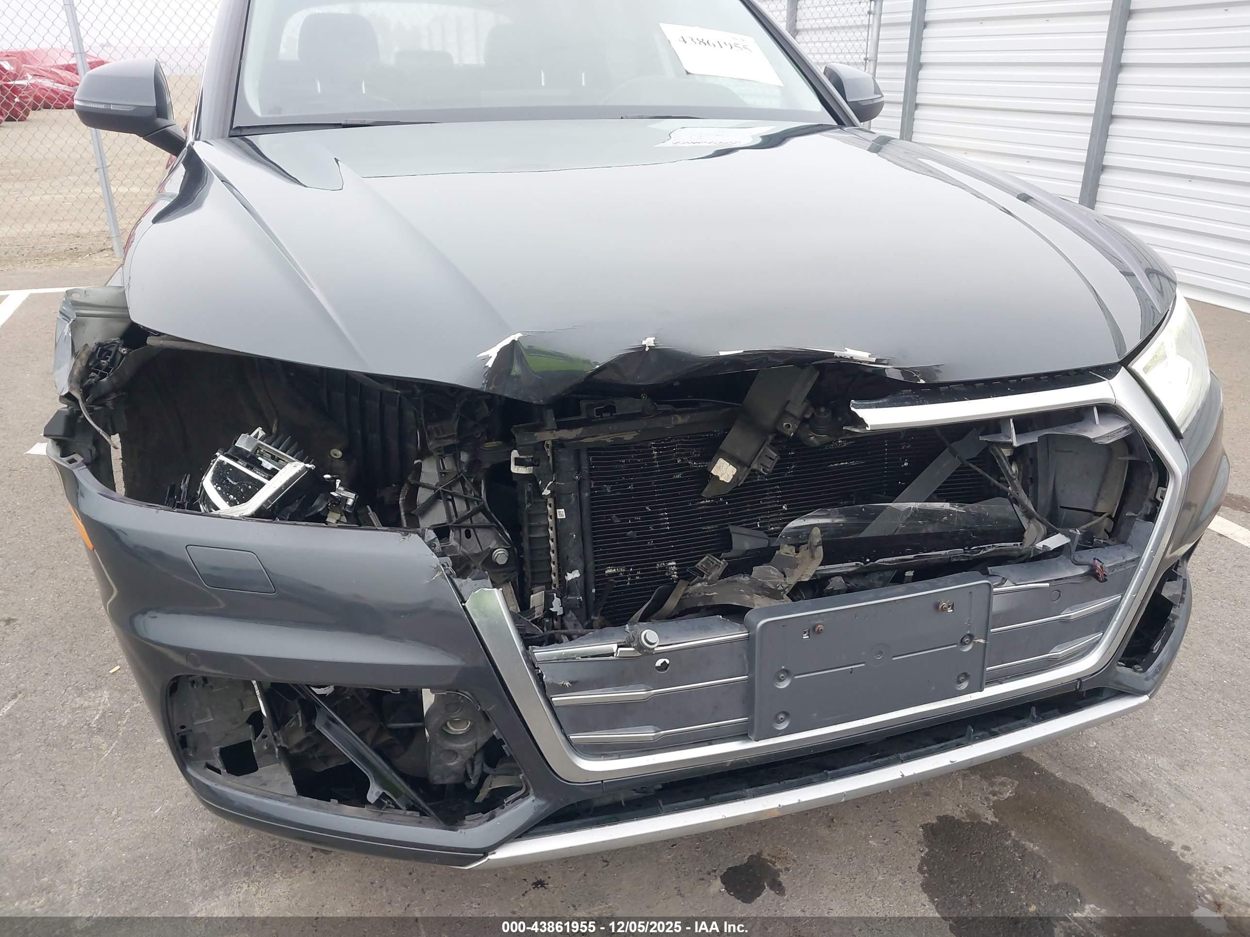 AUDI Q5 image 6