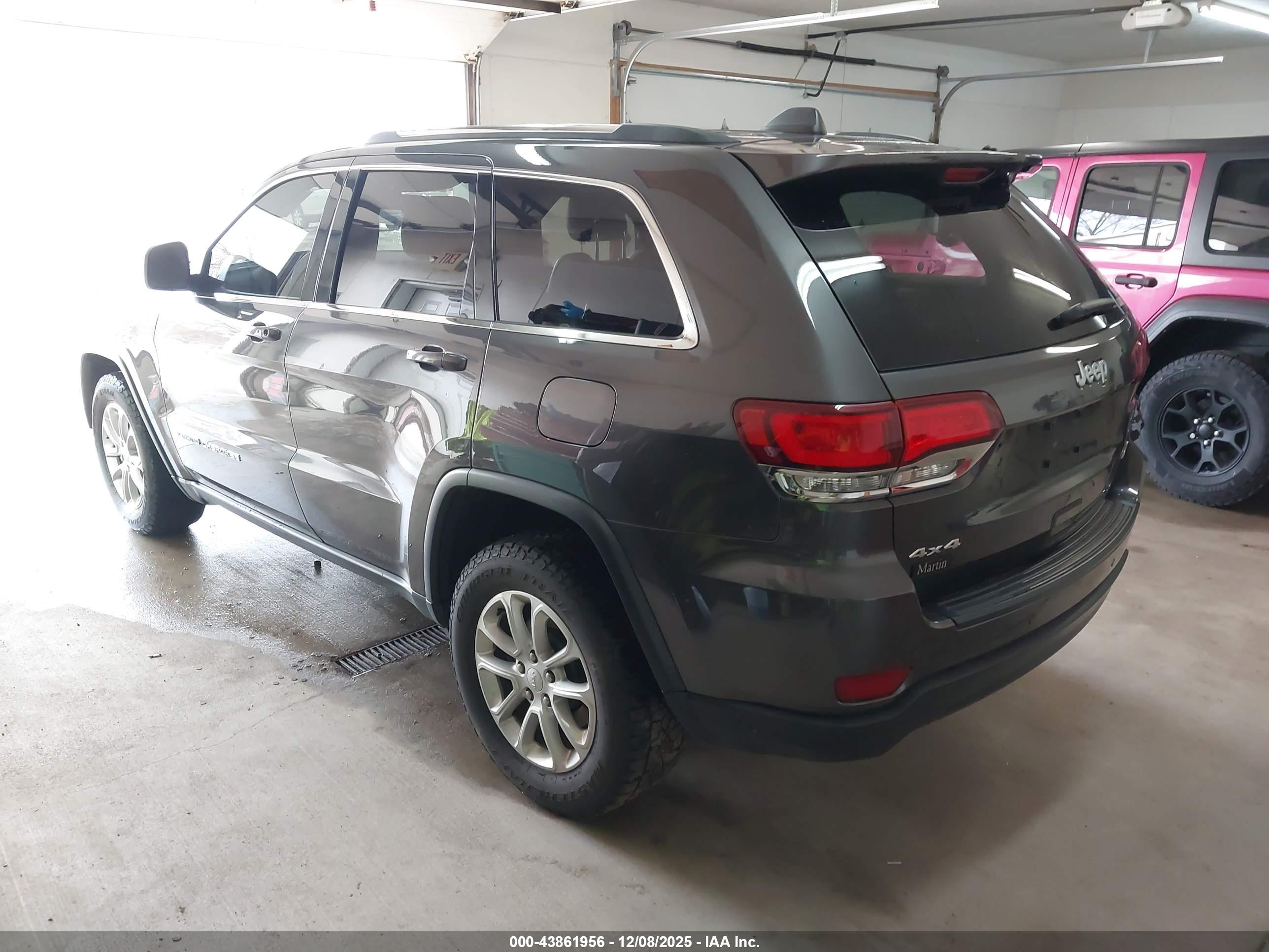 JEEP GRAND image 3