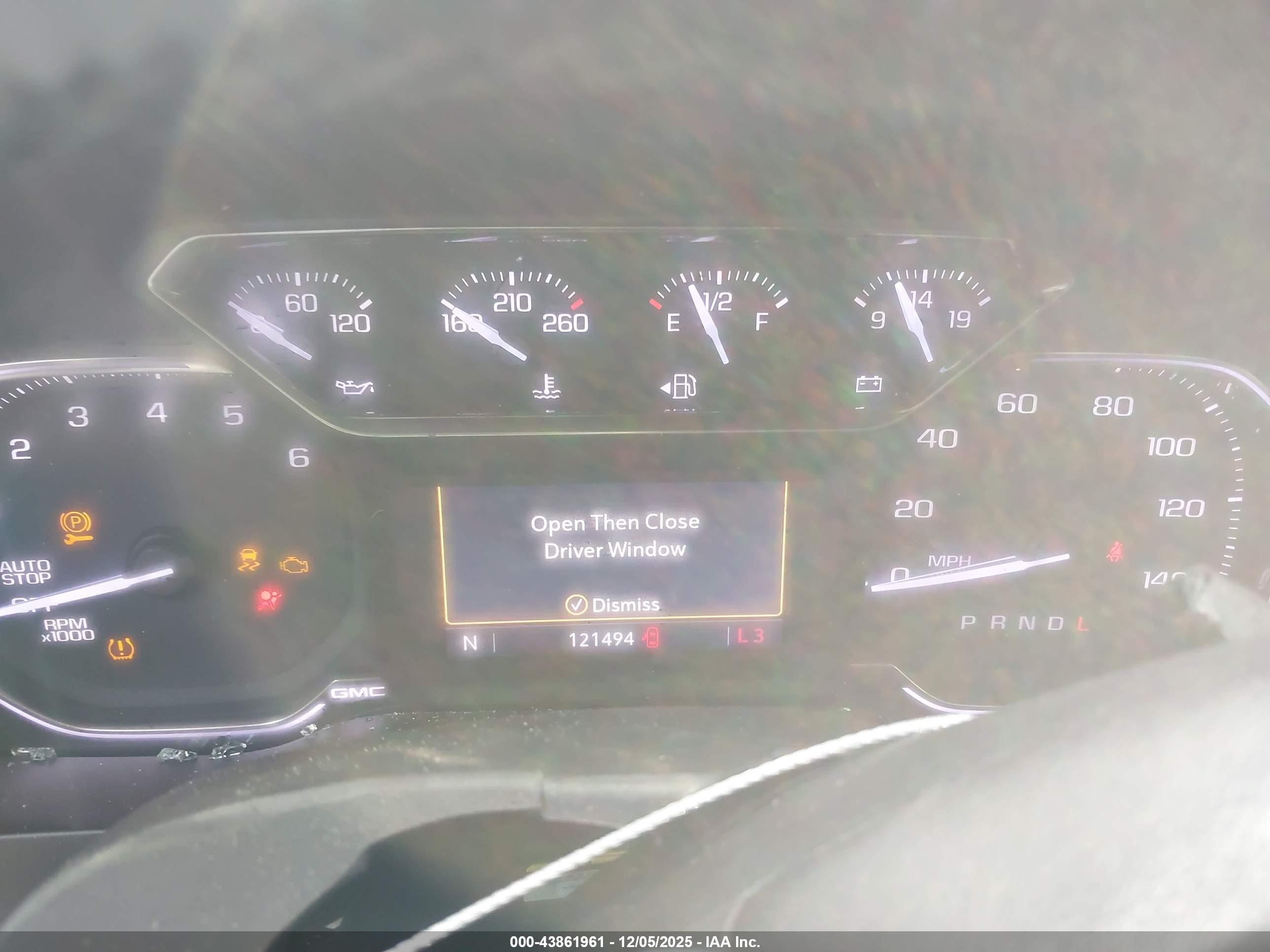 GMC SIERRA image 7