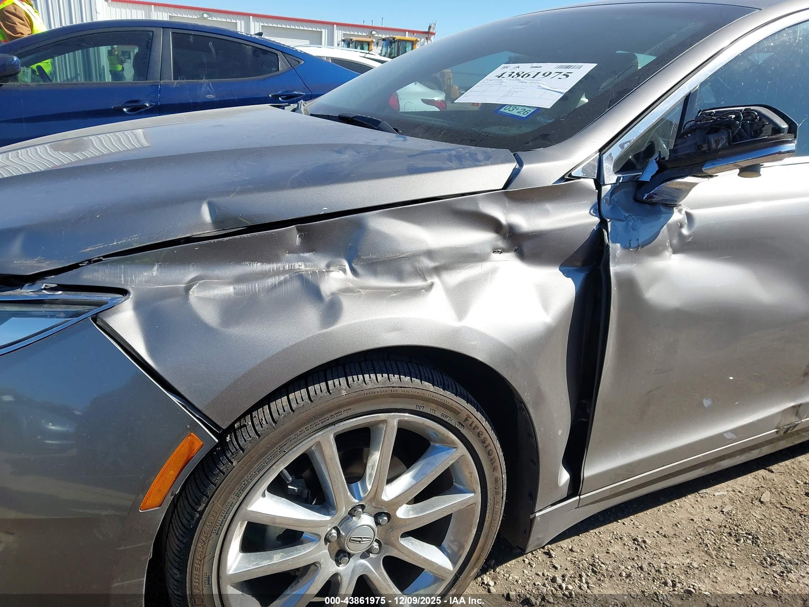 LINCOLN MKZ image 6