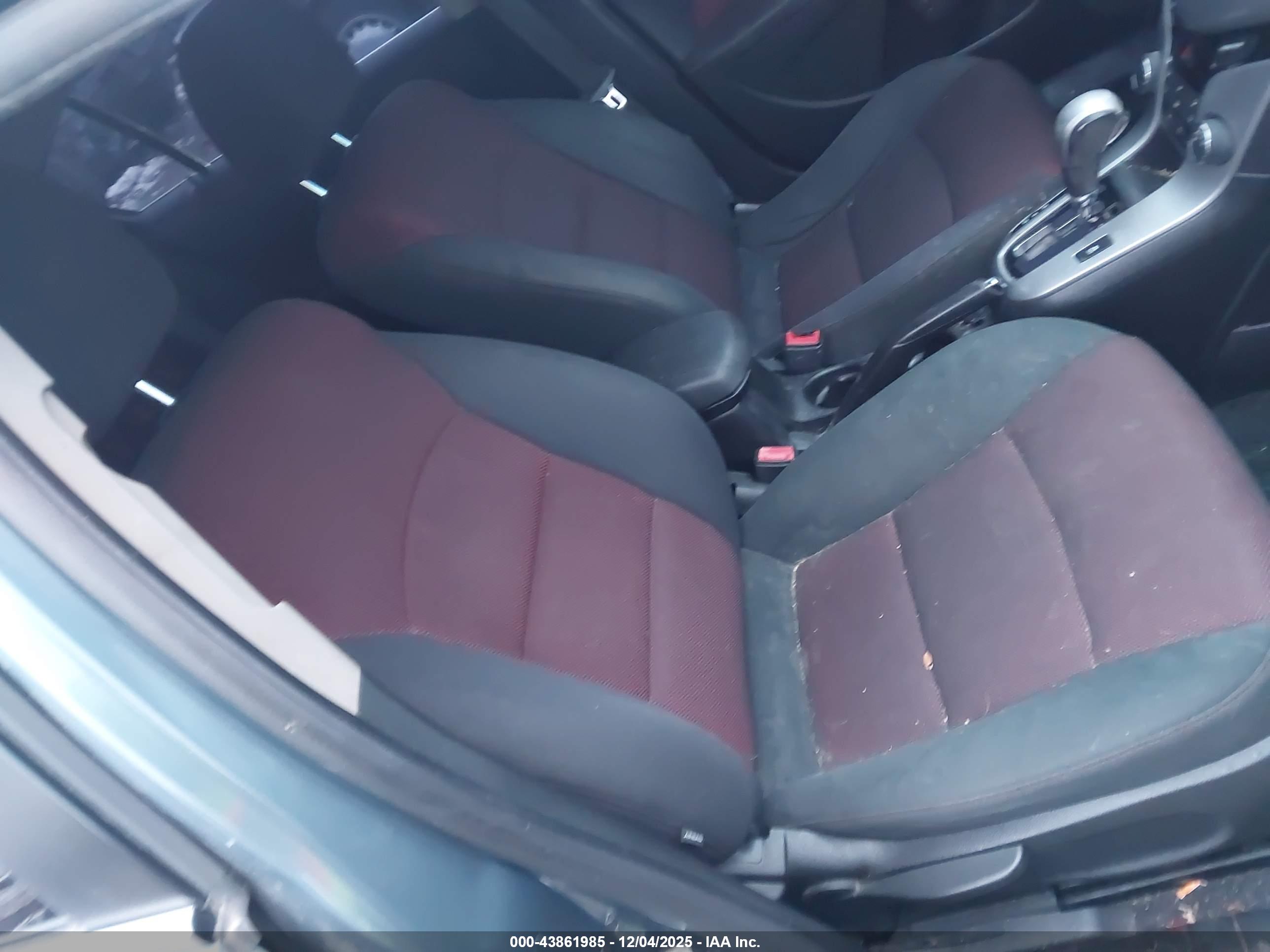 CHEVROLET CRUZE image 8
