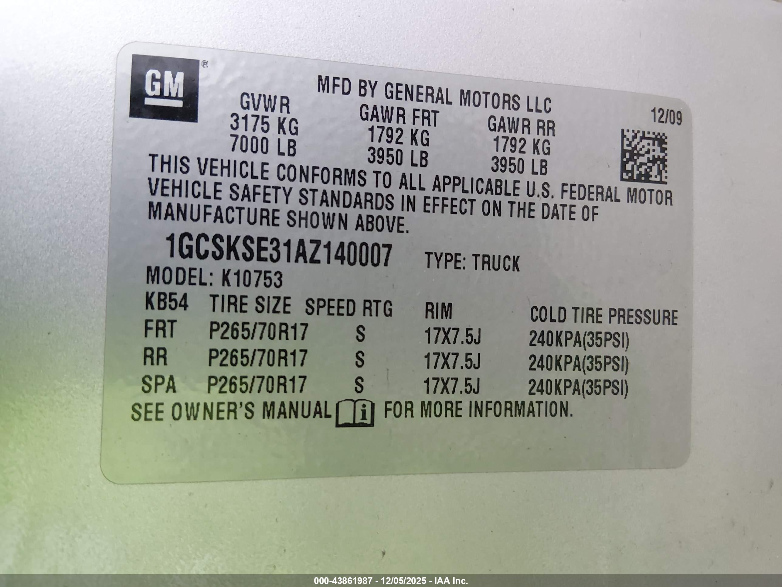 CHEVROLET SILVERADO image 9