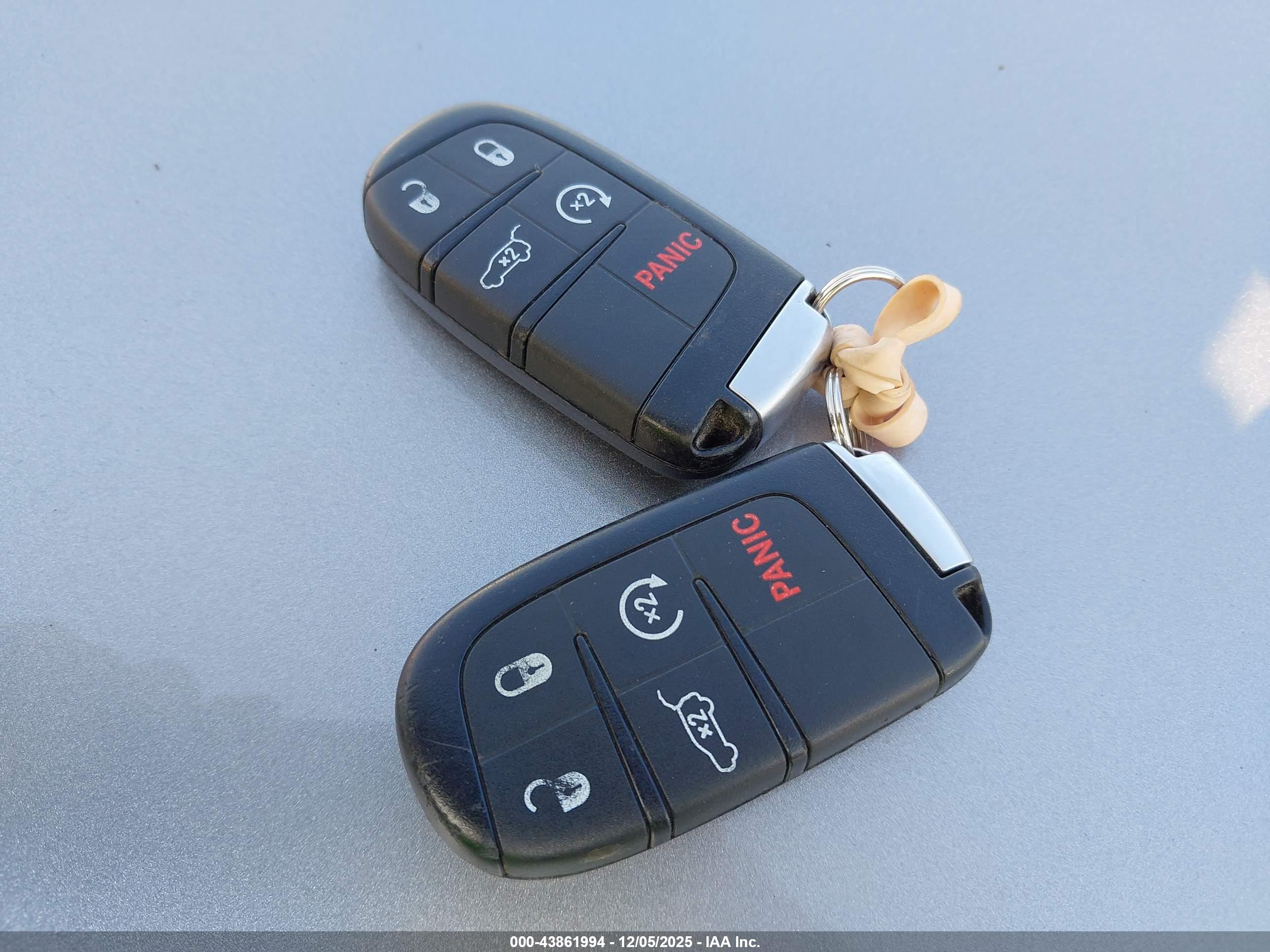 JEEP GRAND image 11