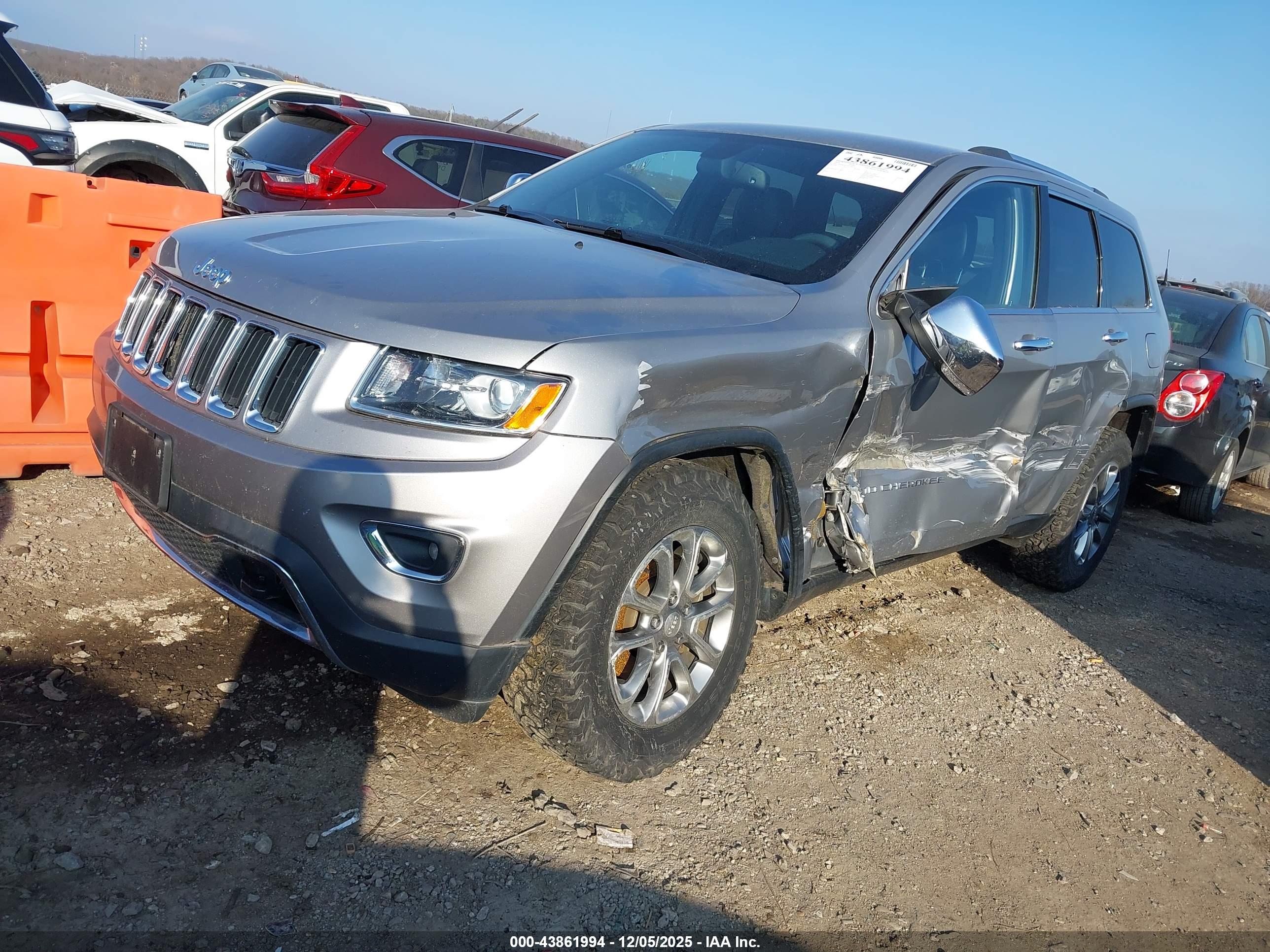 JEEP GRAND image 2