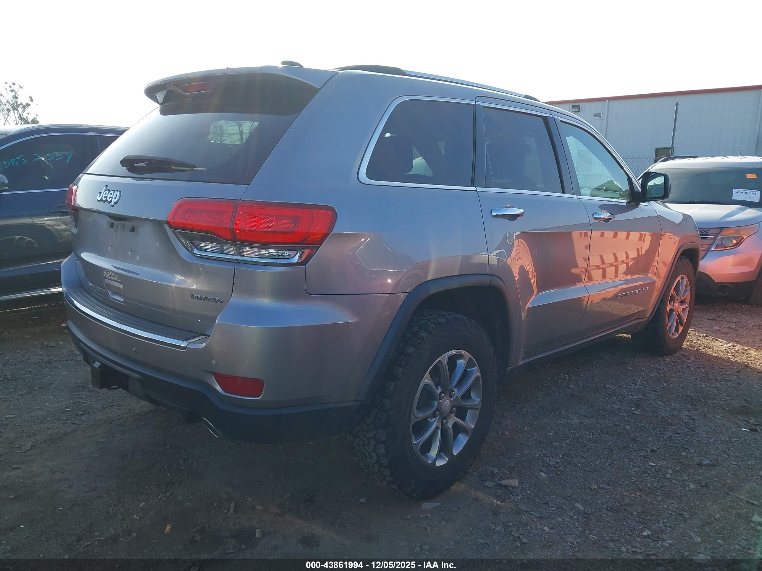 JEEP GRAND image 4