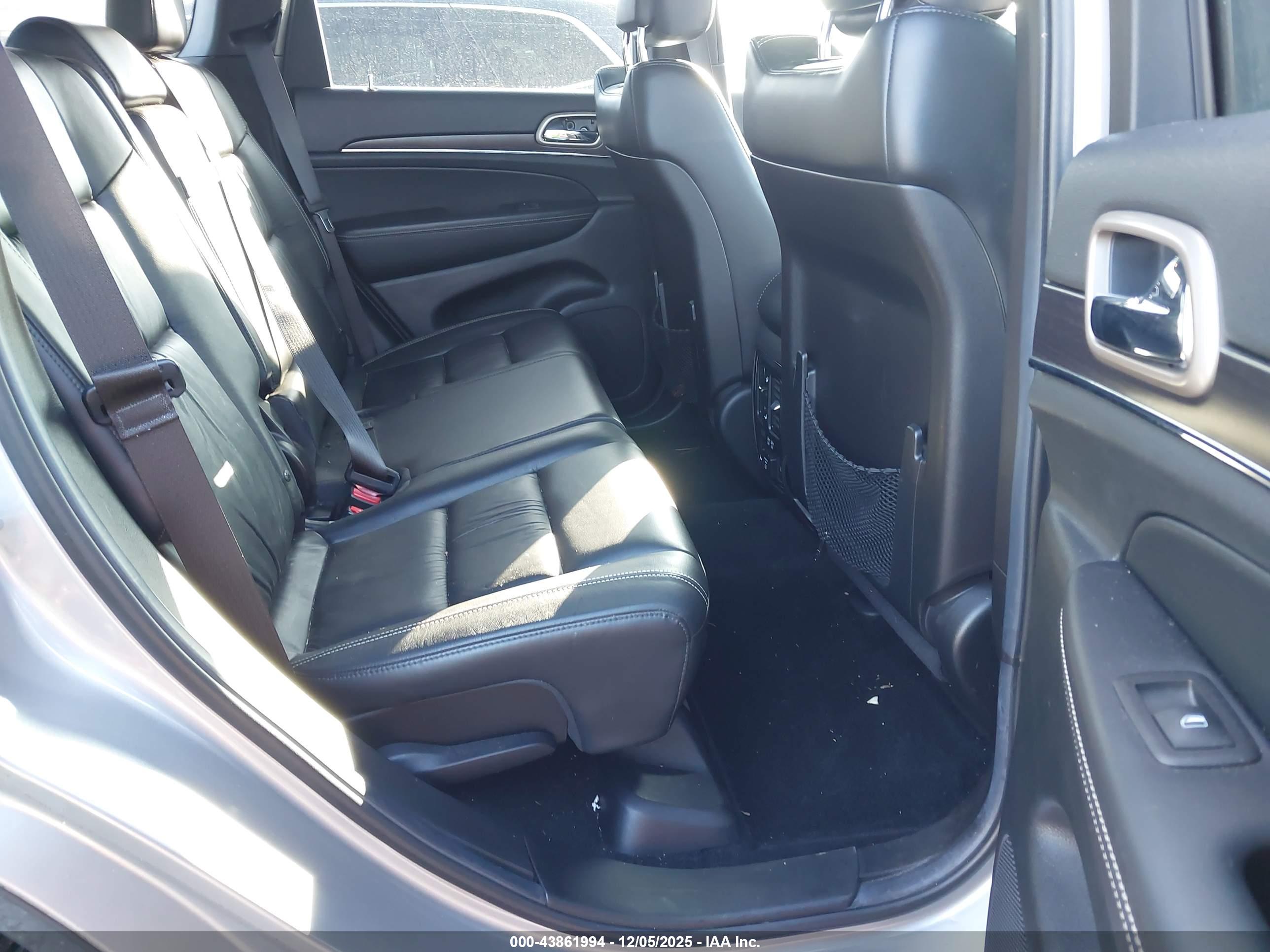 JEEP GRAND image 8
