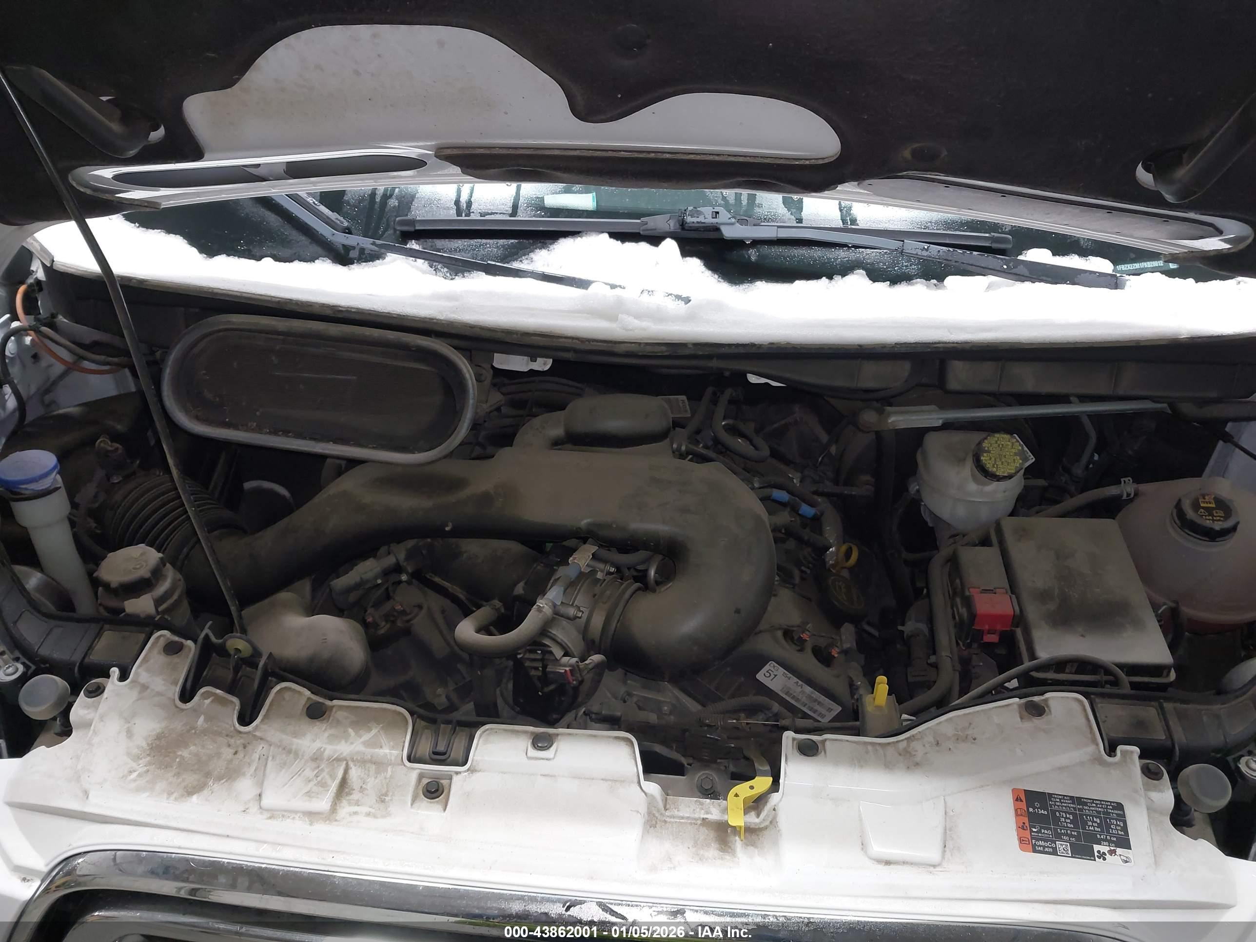 FORD TRANSIT-350 image 10
