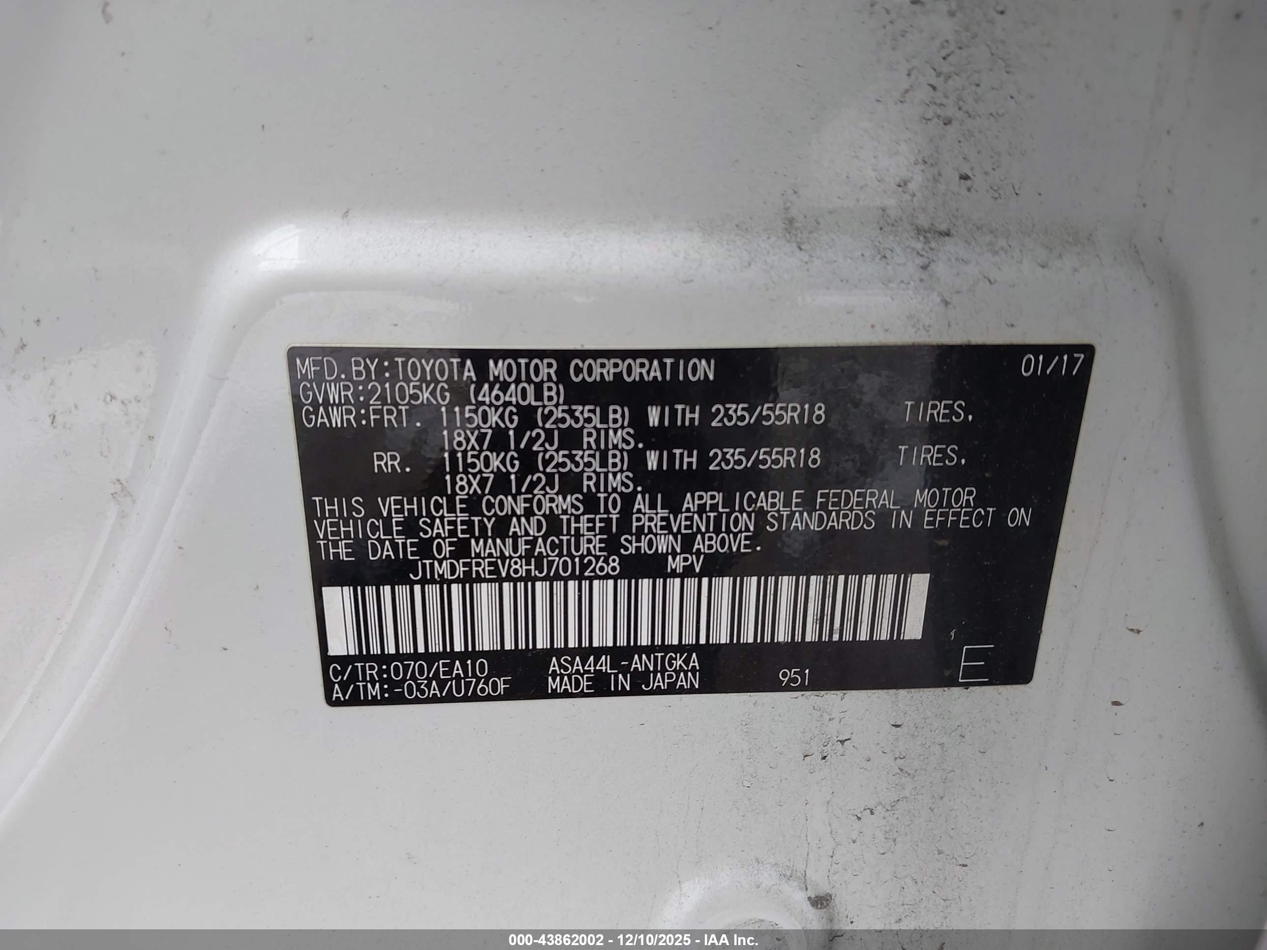 TOYOTA RAV4 image 9