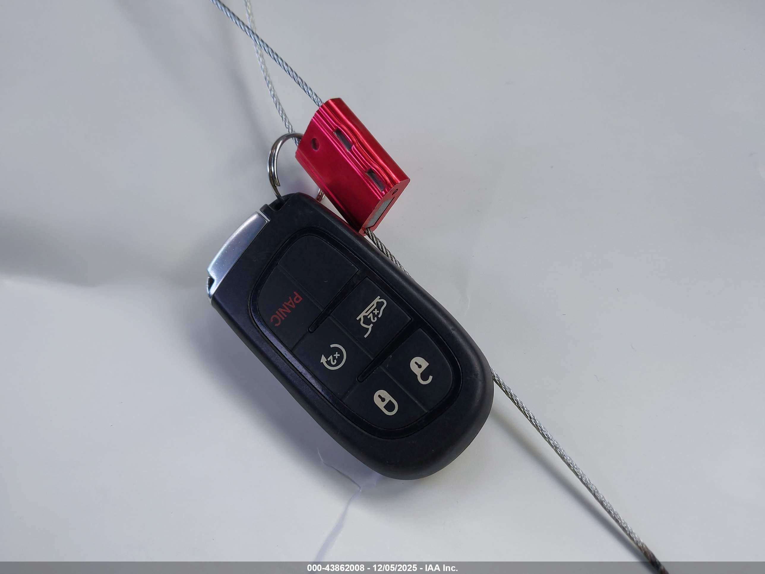 JEEP CHEROKEE image 11