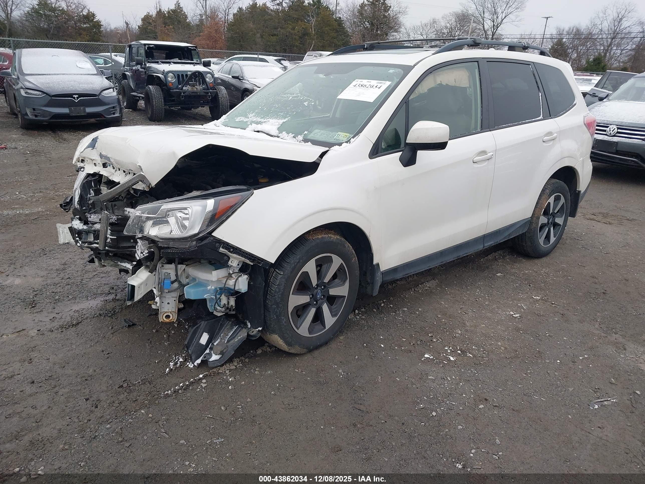 SUBARU FORESTER image 2