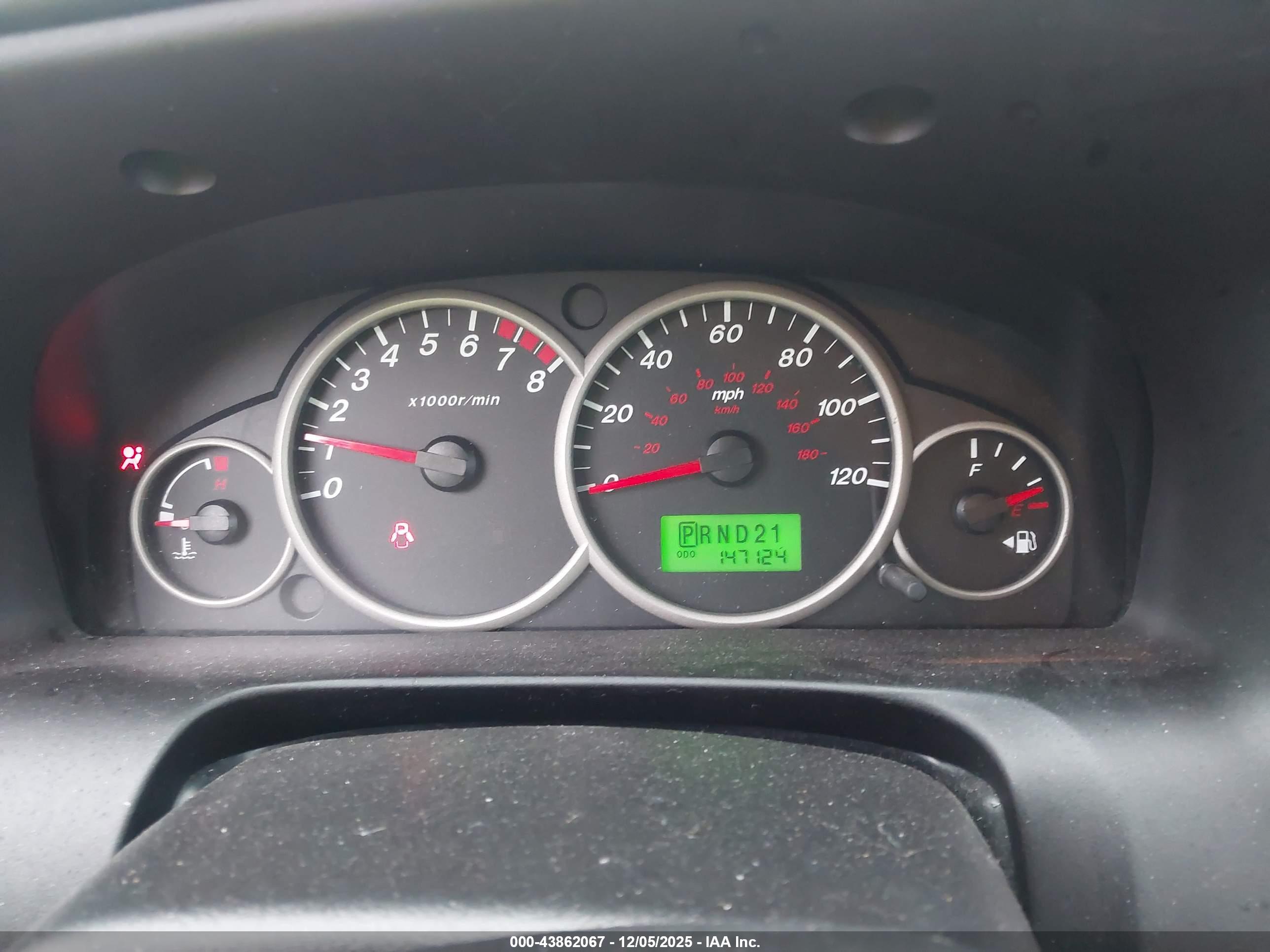 MAZDA TRIBUTE image 7