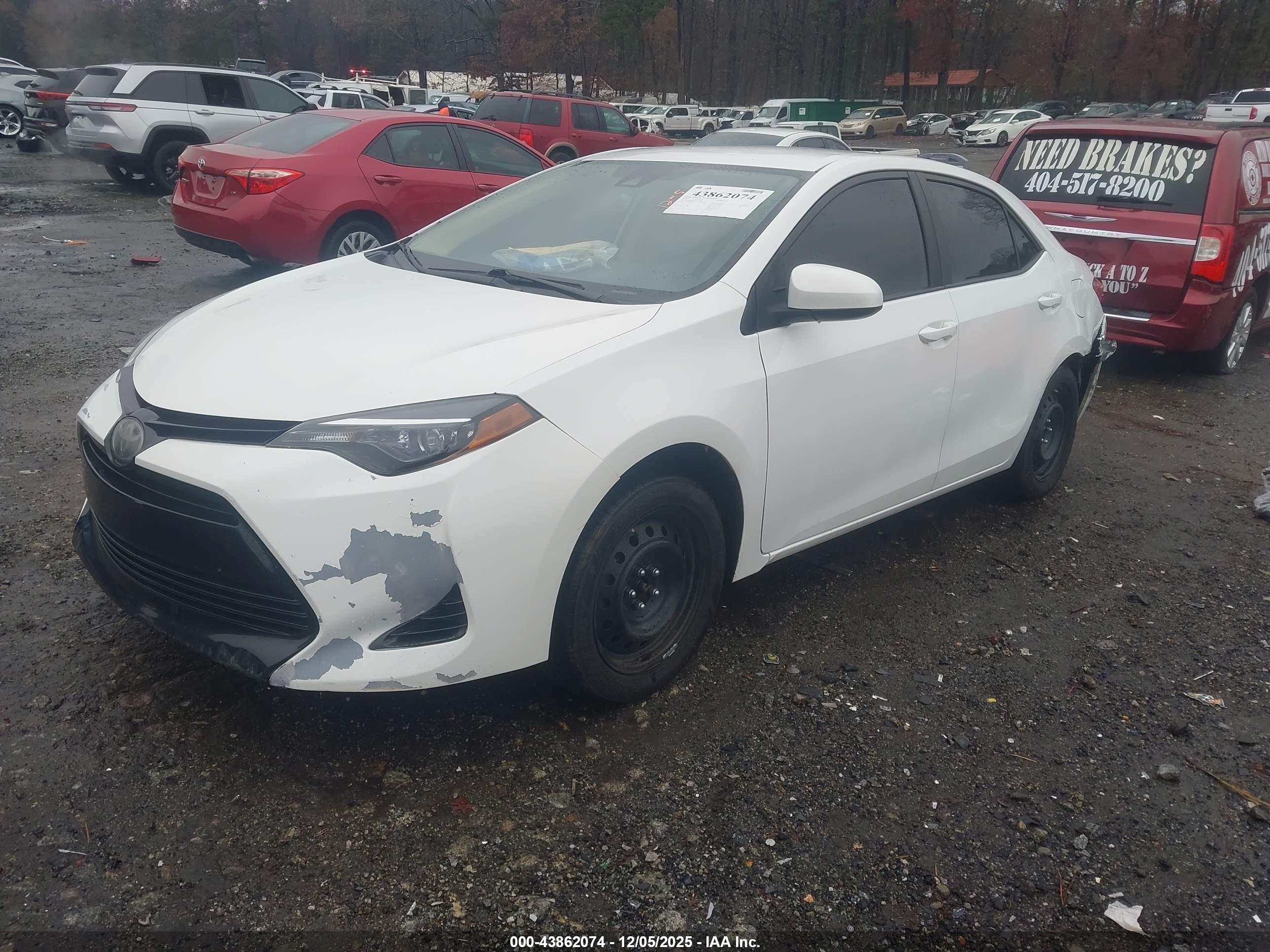 TOYOTA COROLLA image 2