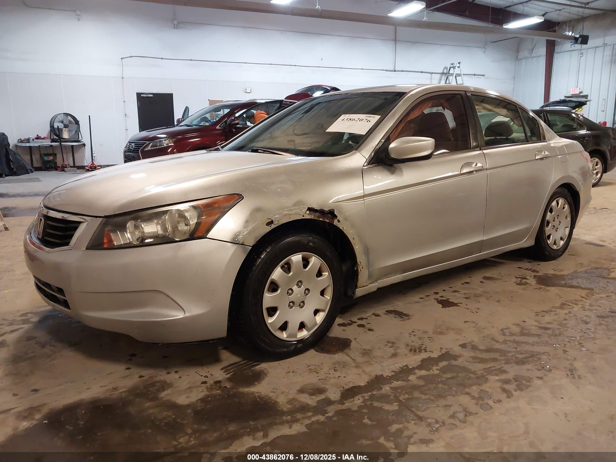 HONDA ACCORD image 2