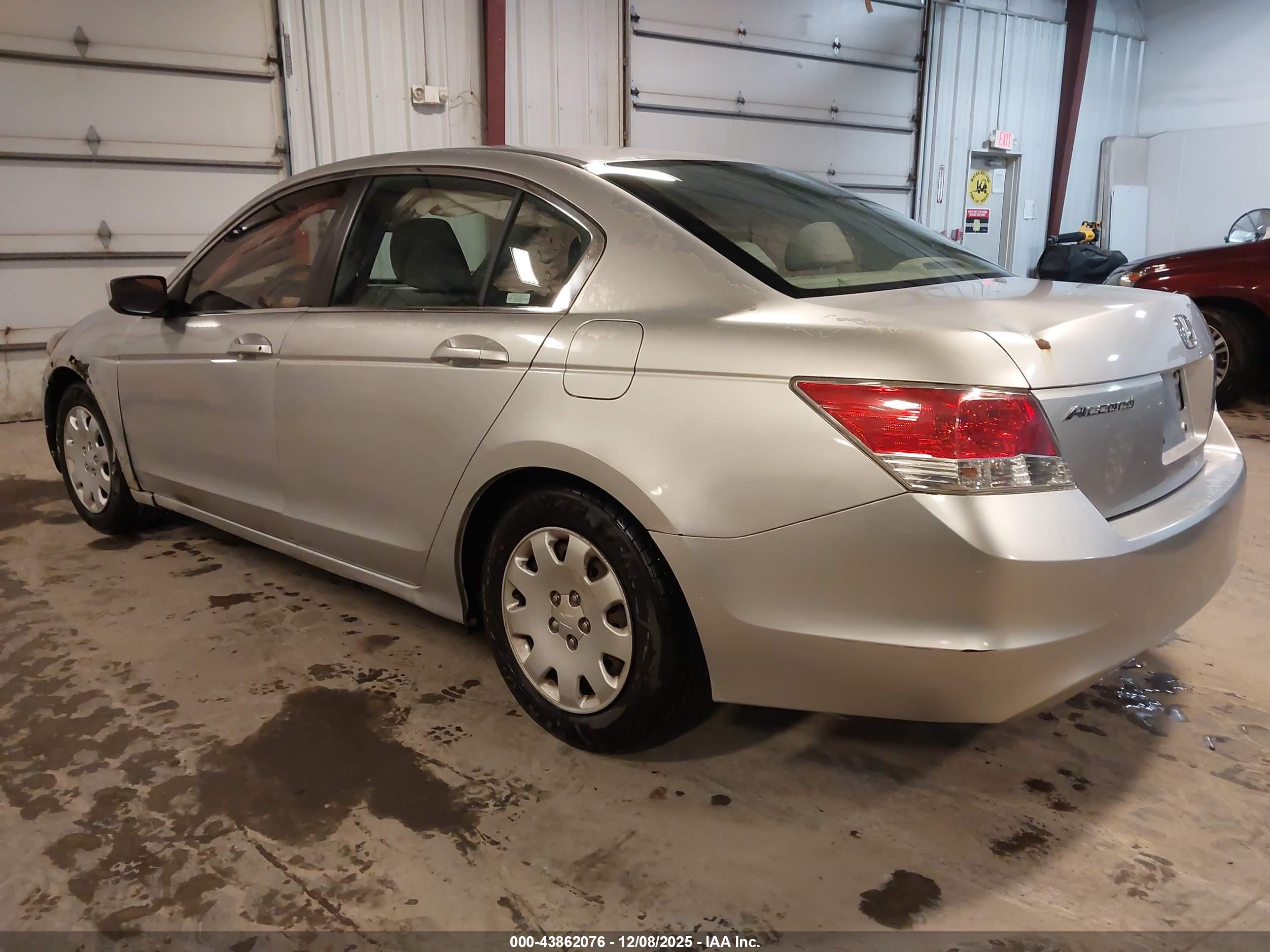 HONDA ACCORD image 3