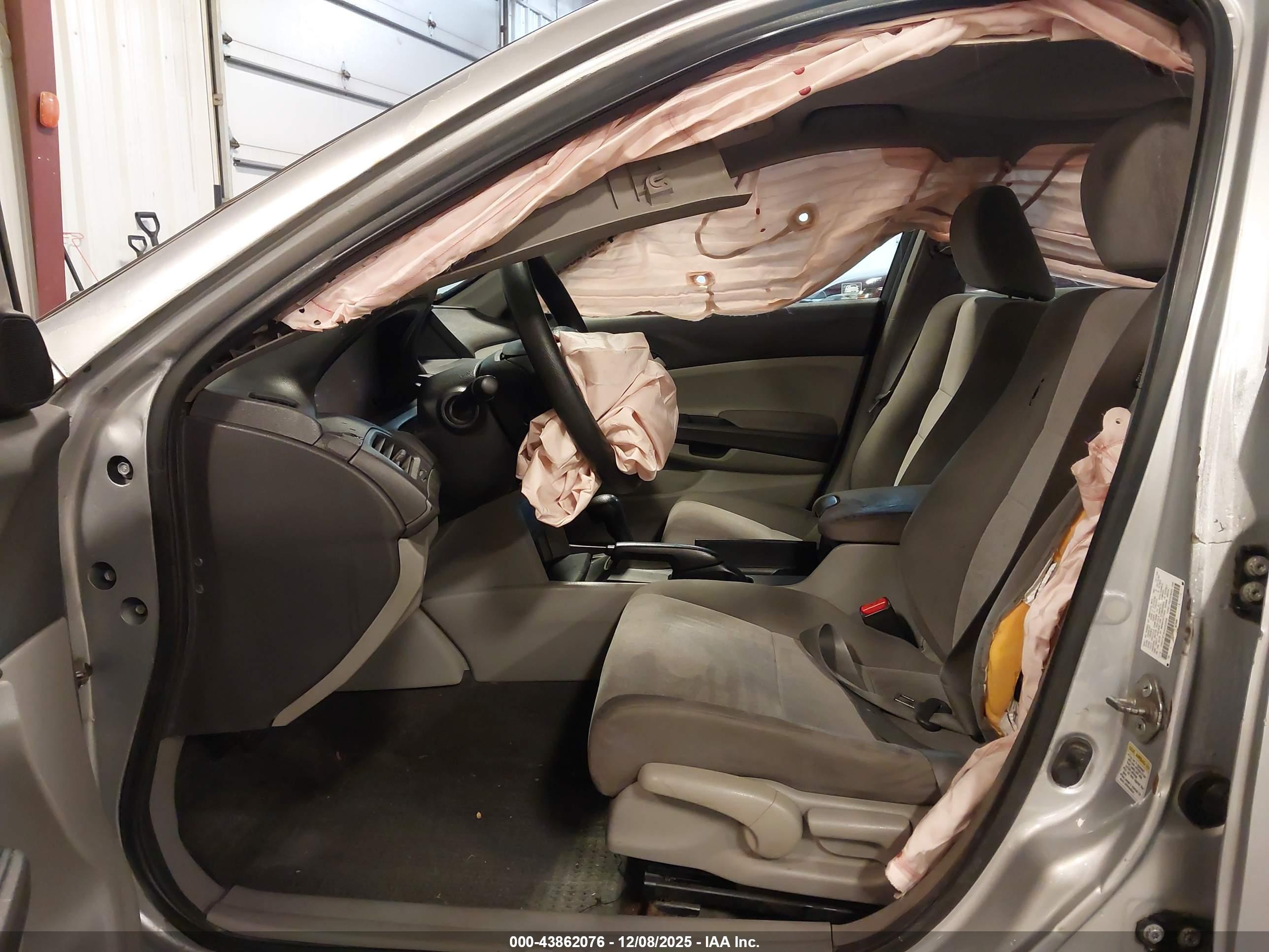 HONDA ACCORD image 5