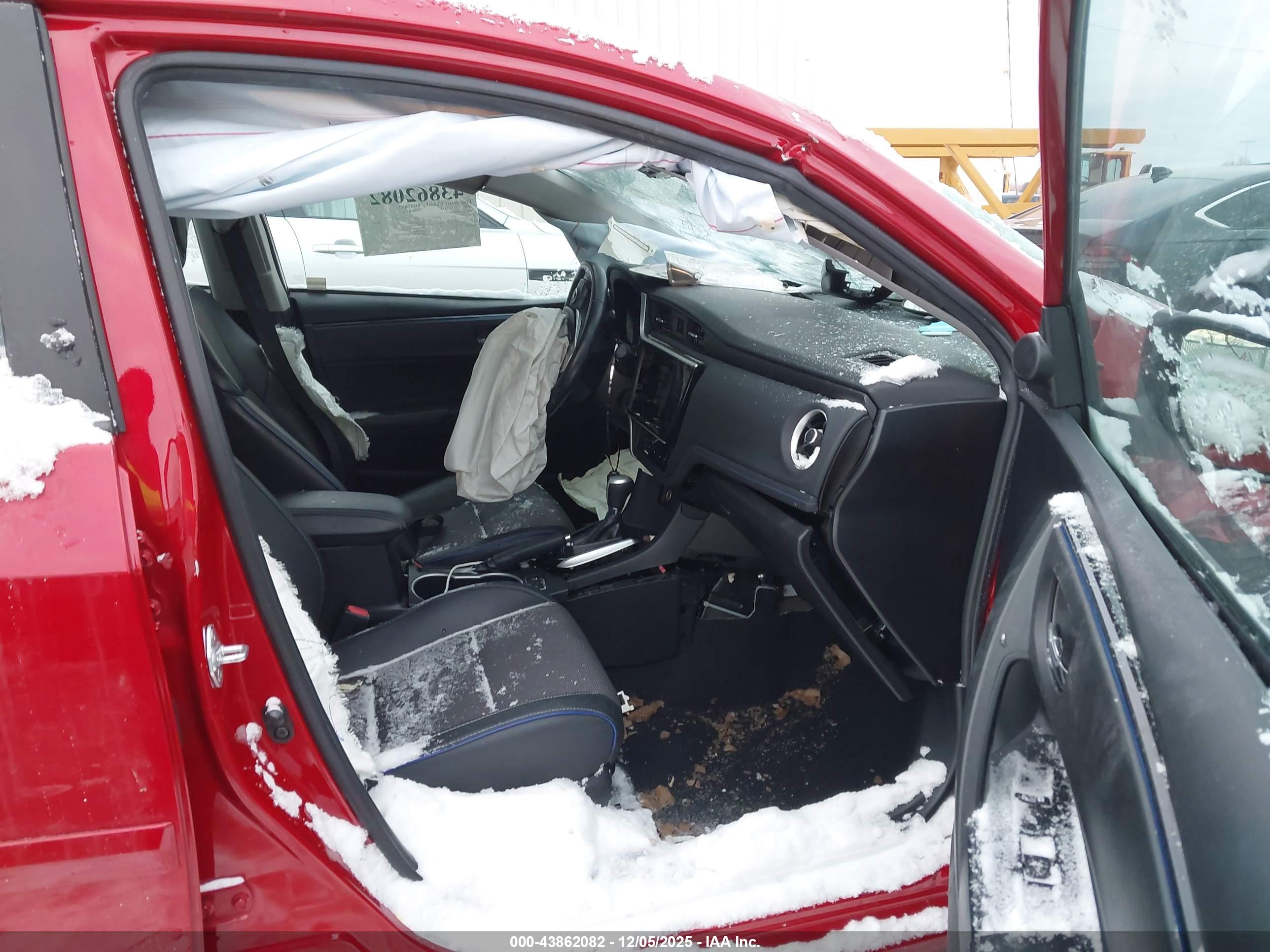 TOYOTA COROLLA image 5