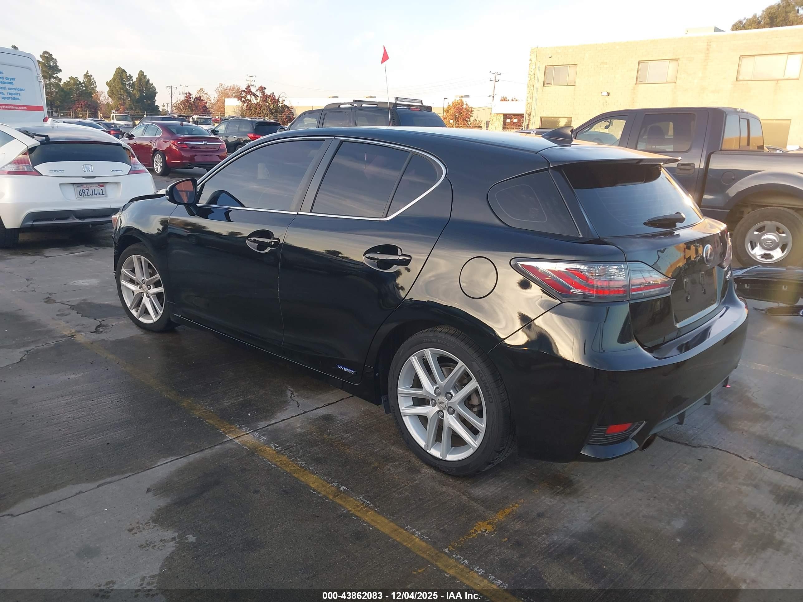 LEXUS CT image 3