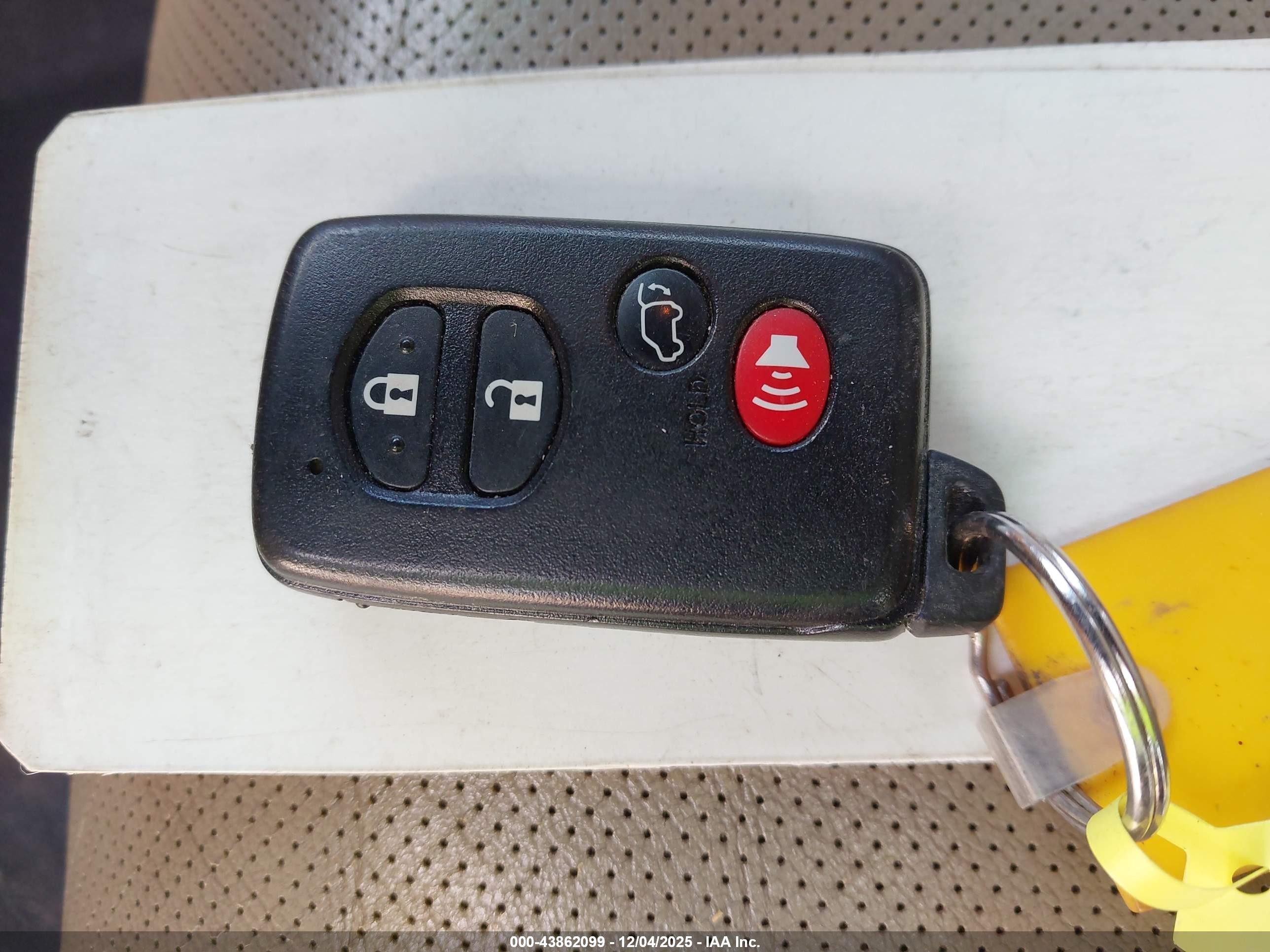 TOYOTA HIGHLANDER image 11