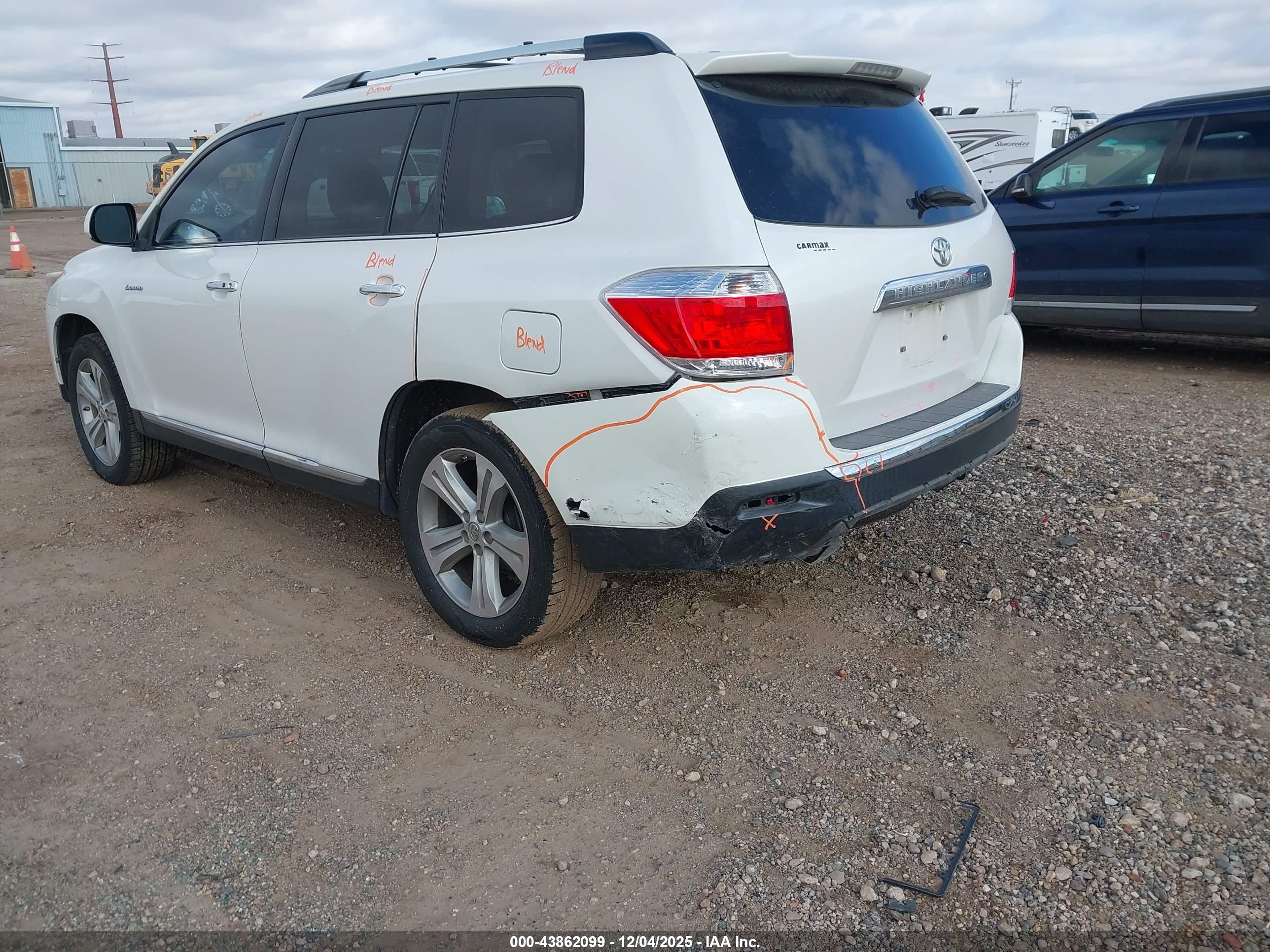 TOYOTA HIGHLANDER image 6