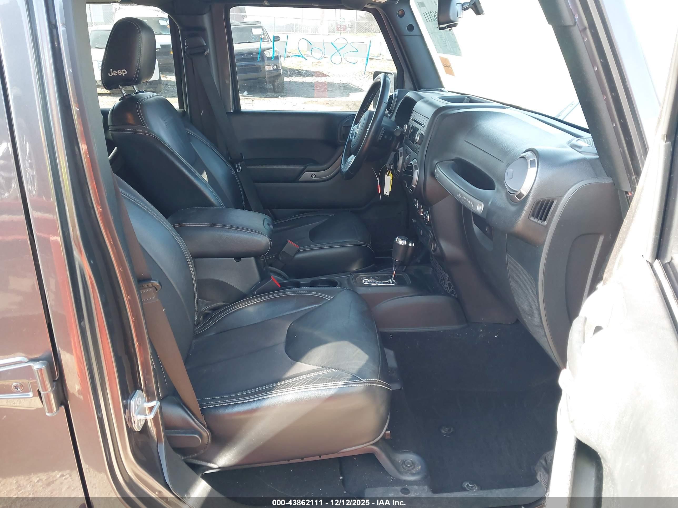 JEEP WRANGLER image 5