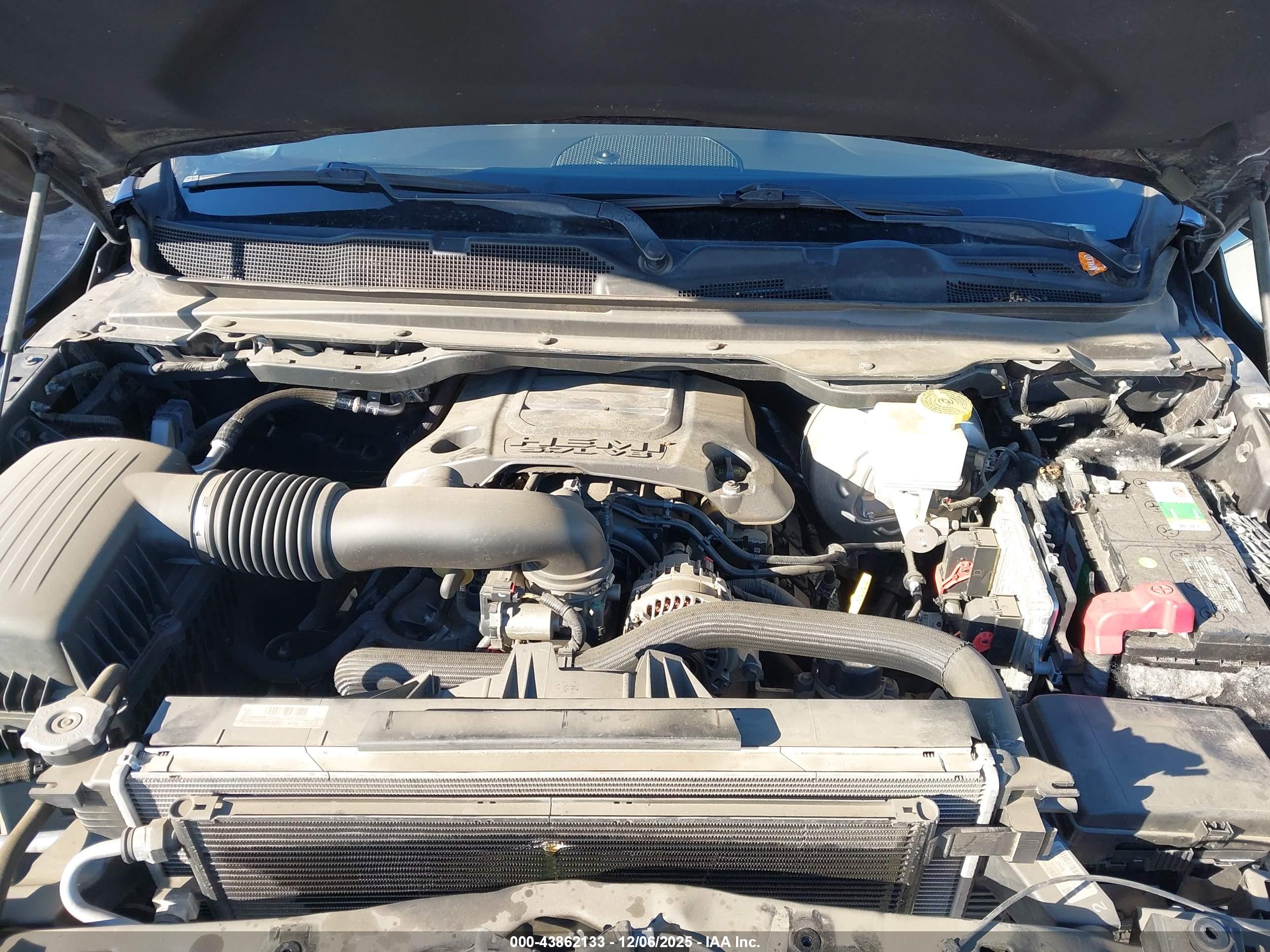 RAM 1500 image 10