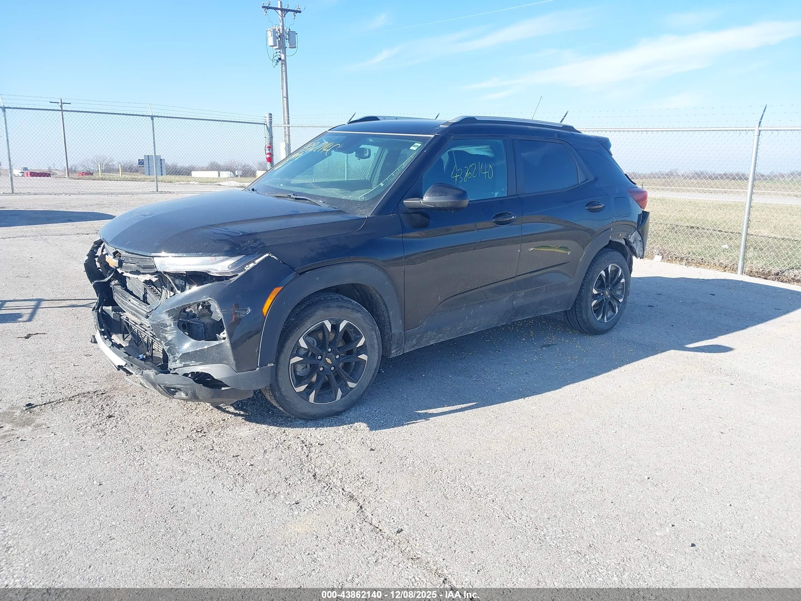 CHEVROLET TRAILBLAZER image 2