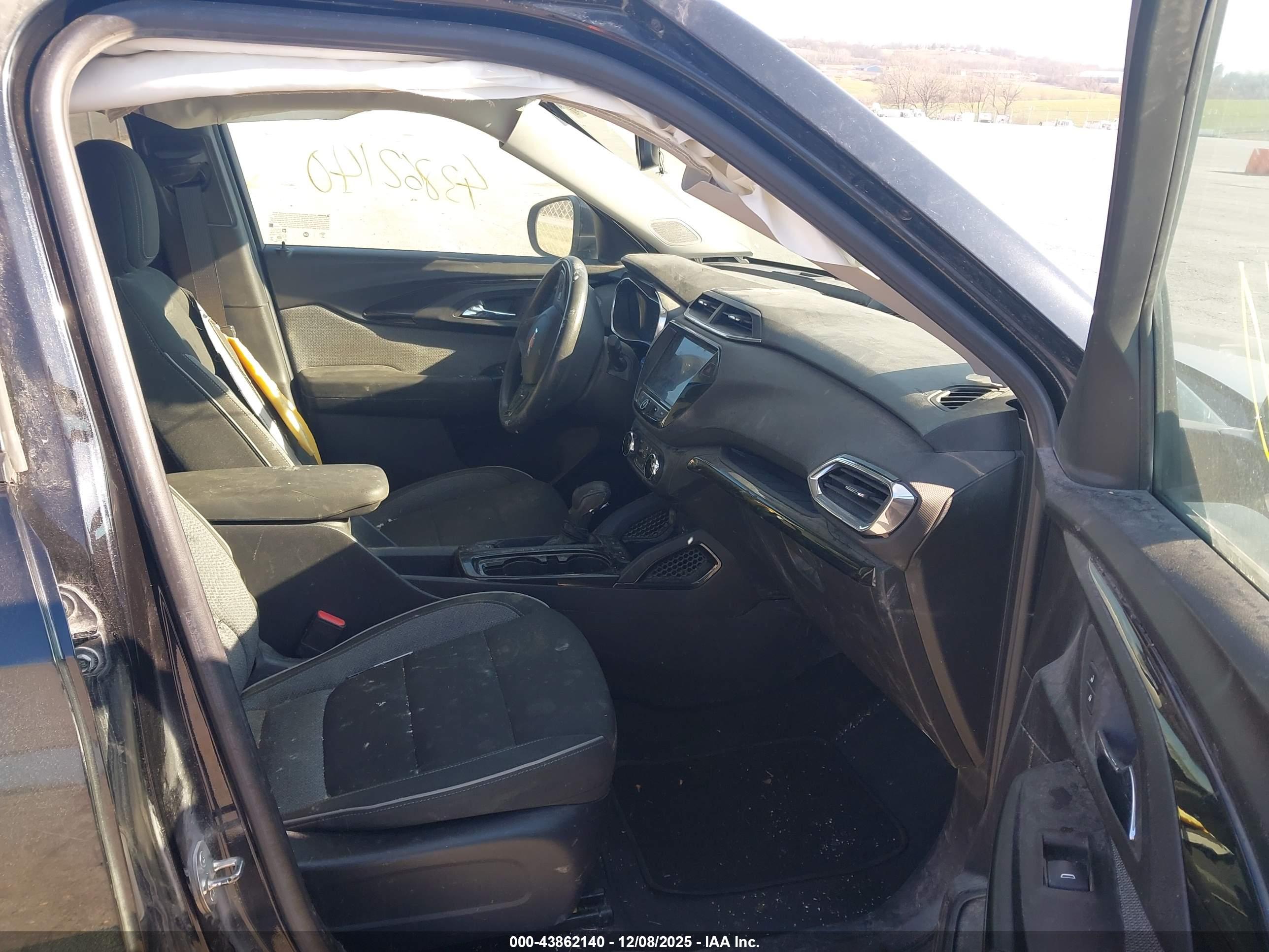 CHEVROLET TRAILBLAZER image 5