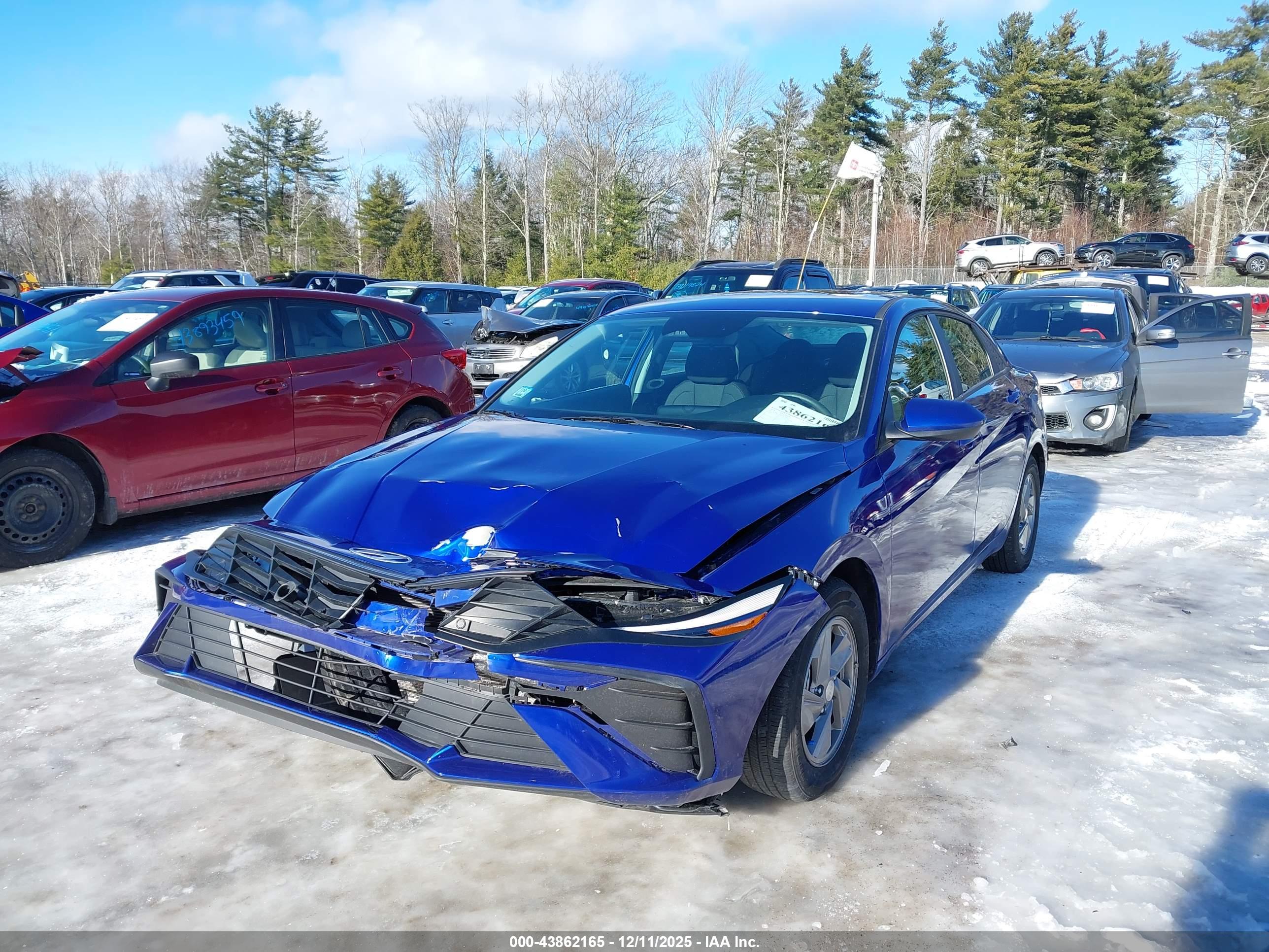 HYUNDAI ELANTRA image 2