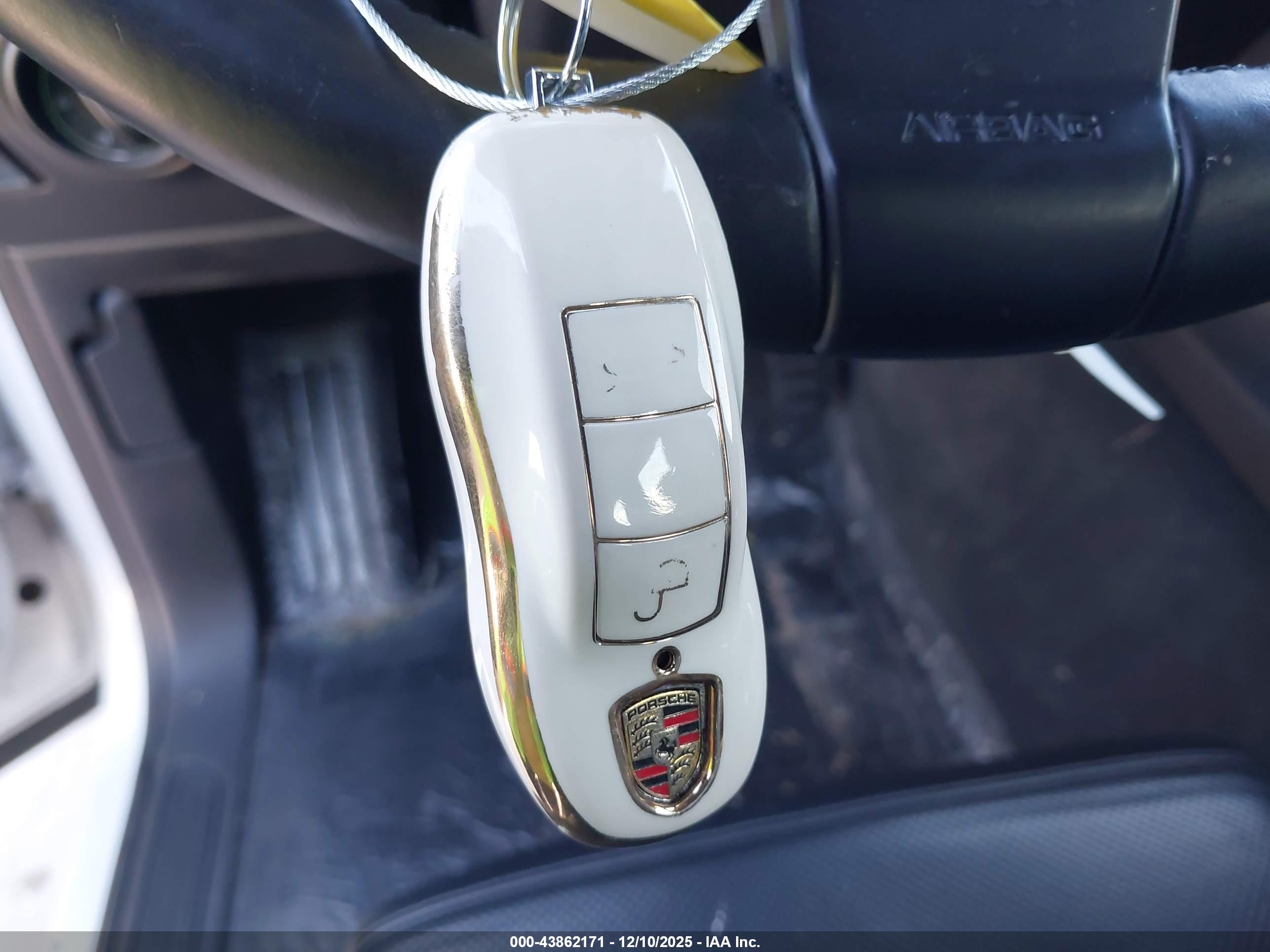 PORSCHE CAYENNE image 11