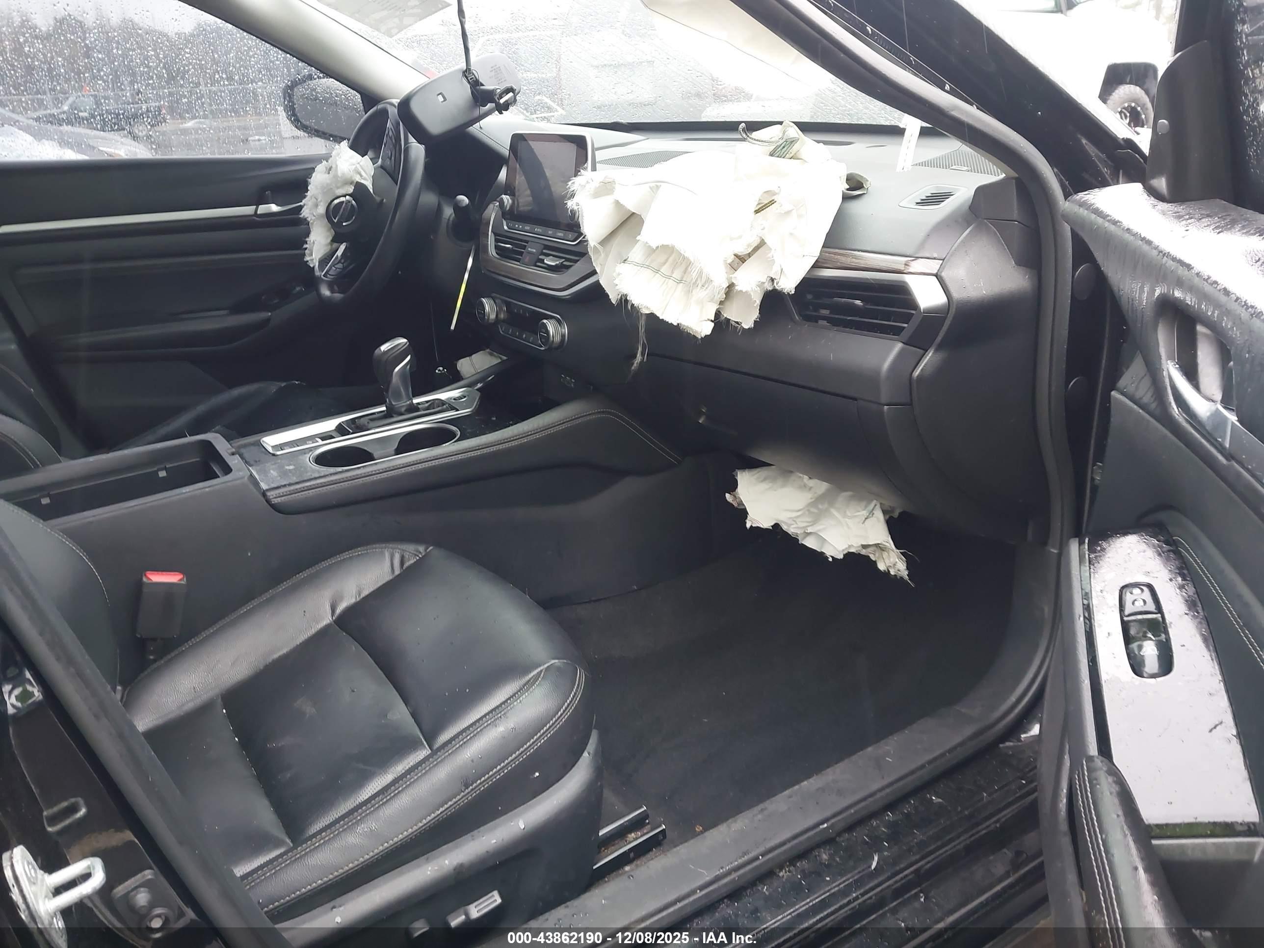 NISSAN ALTIMA image 5