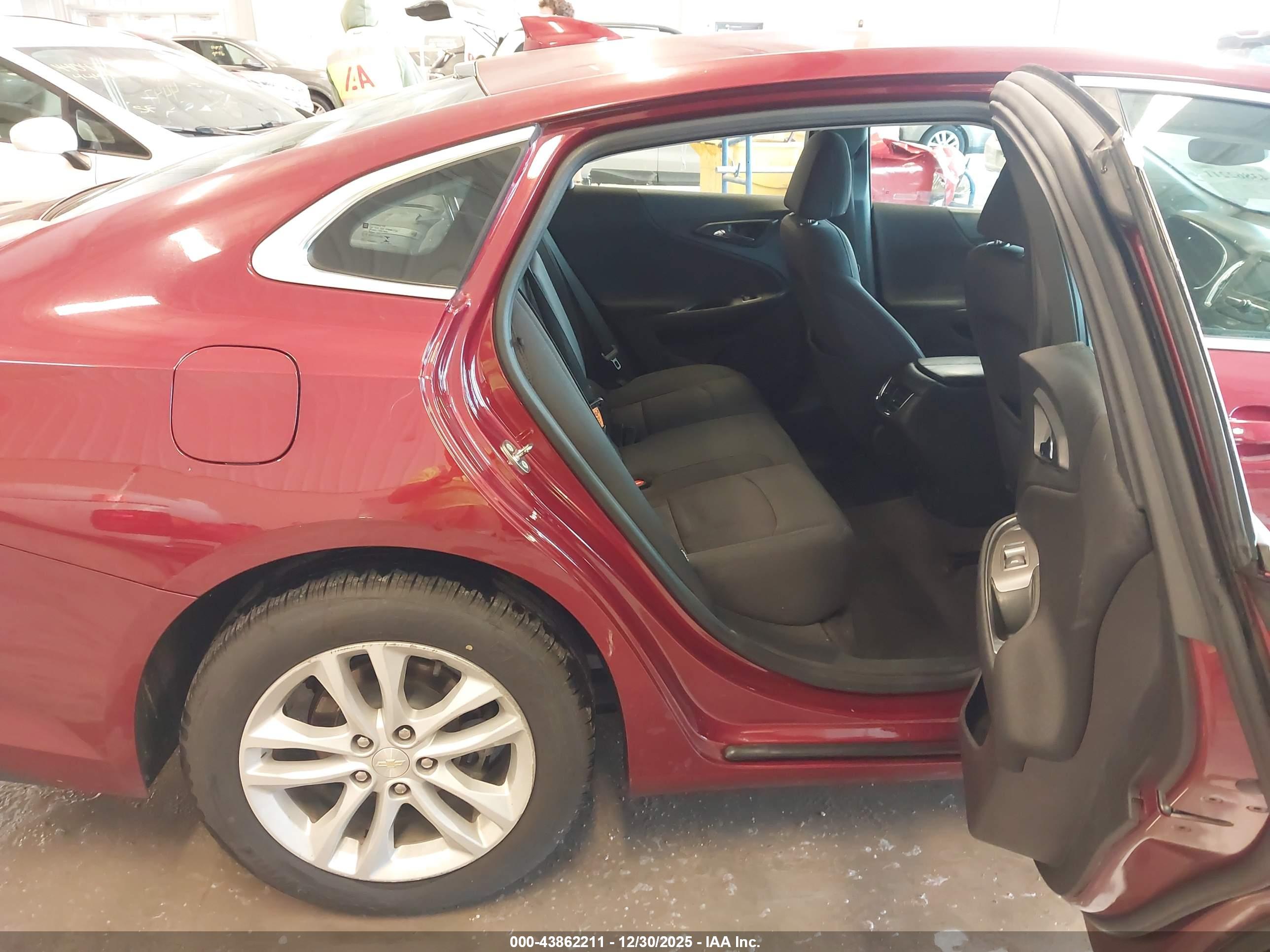CHEVROLET MALIBU image 8