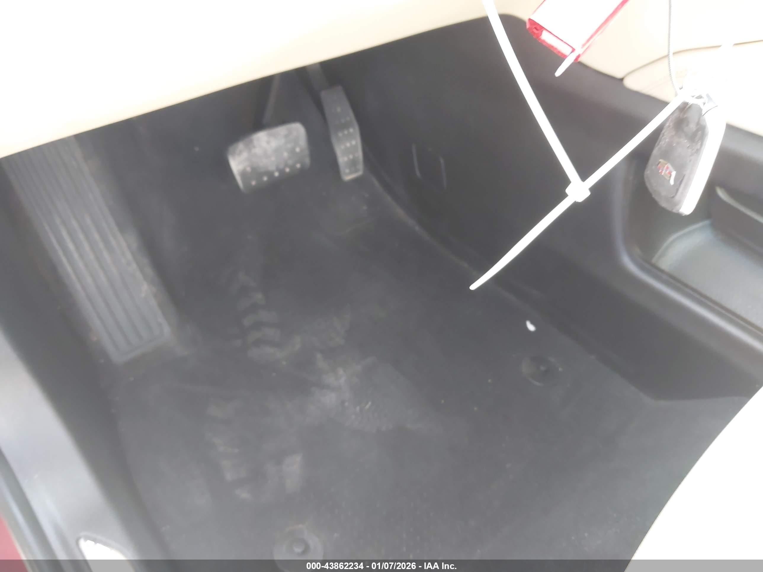 CADILLAC XT5 image 11